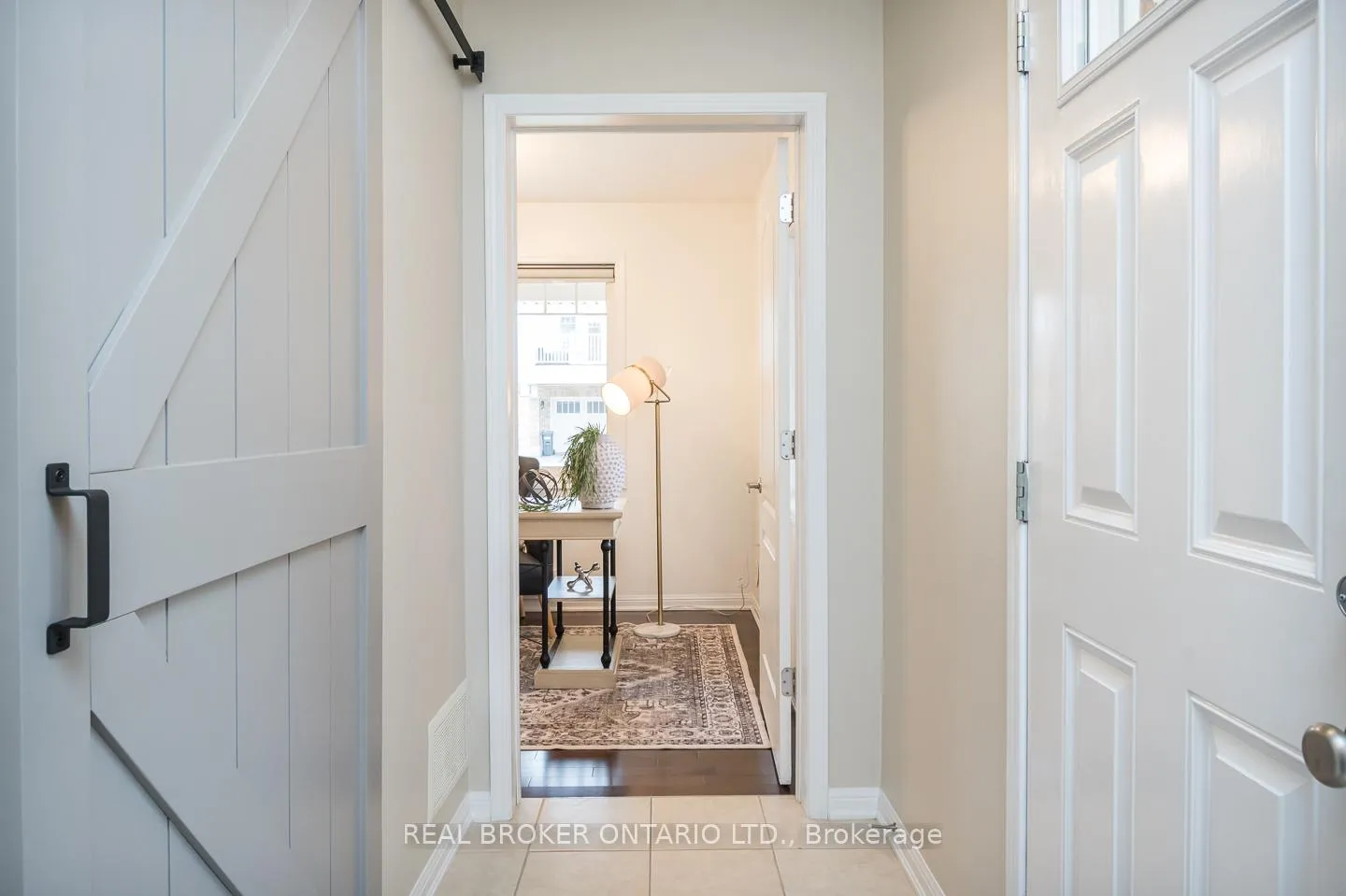 Photo 30 of 984 Nadalin Heights, Milton, Willmott — HOMEH