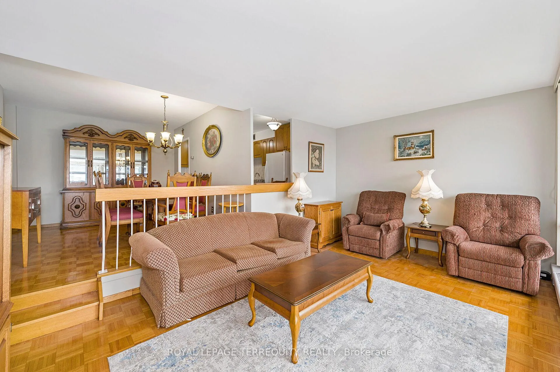 Photo 12 of Unit 802, 19 Four Winds Drive, North York, York University Heights — HOMEH
