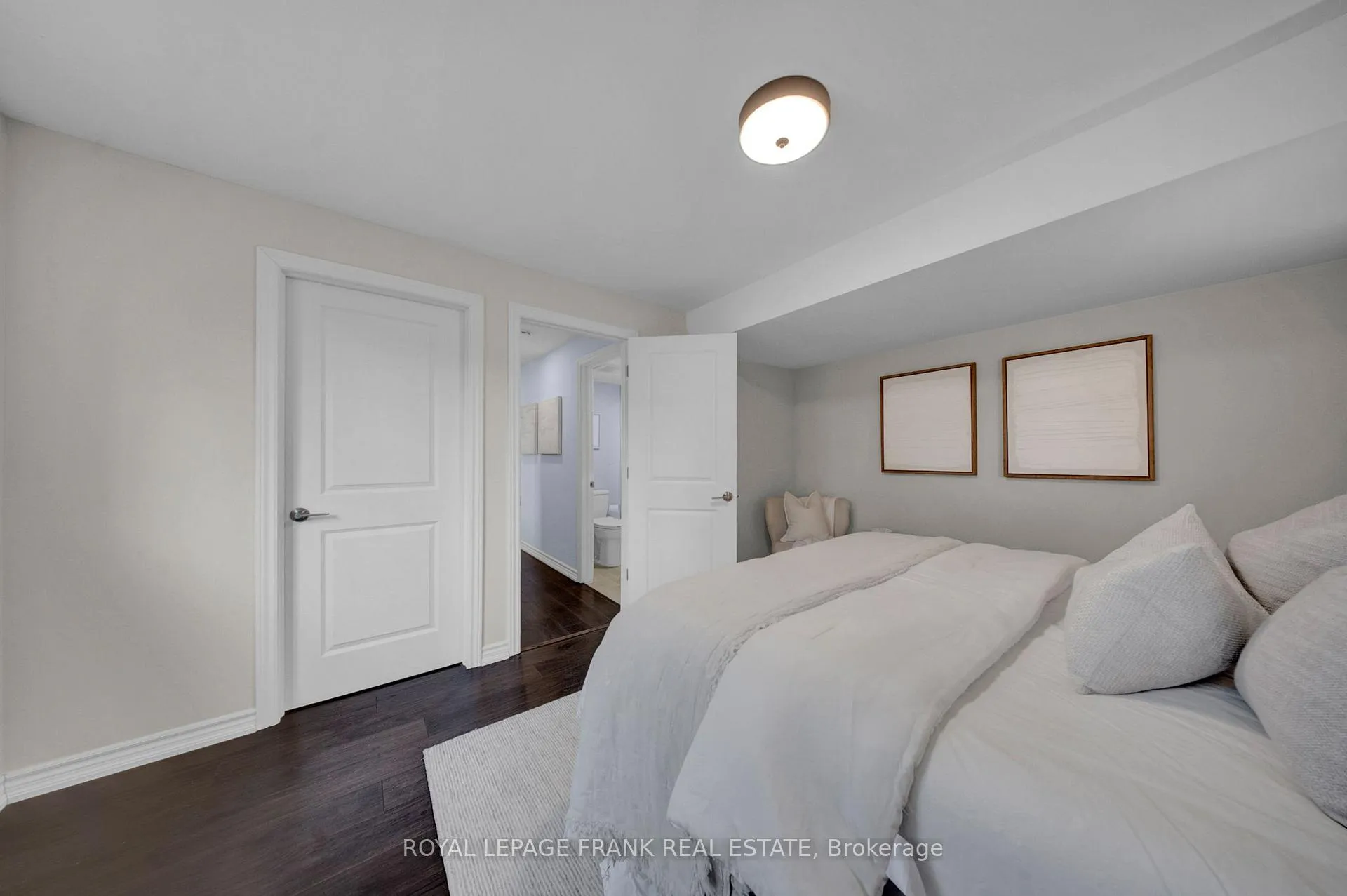 Photo 25 of 86 Devondale Street, Clarington, Courtice — HOMEH