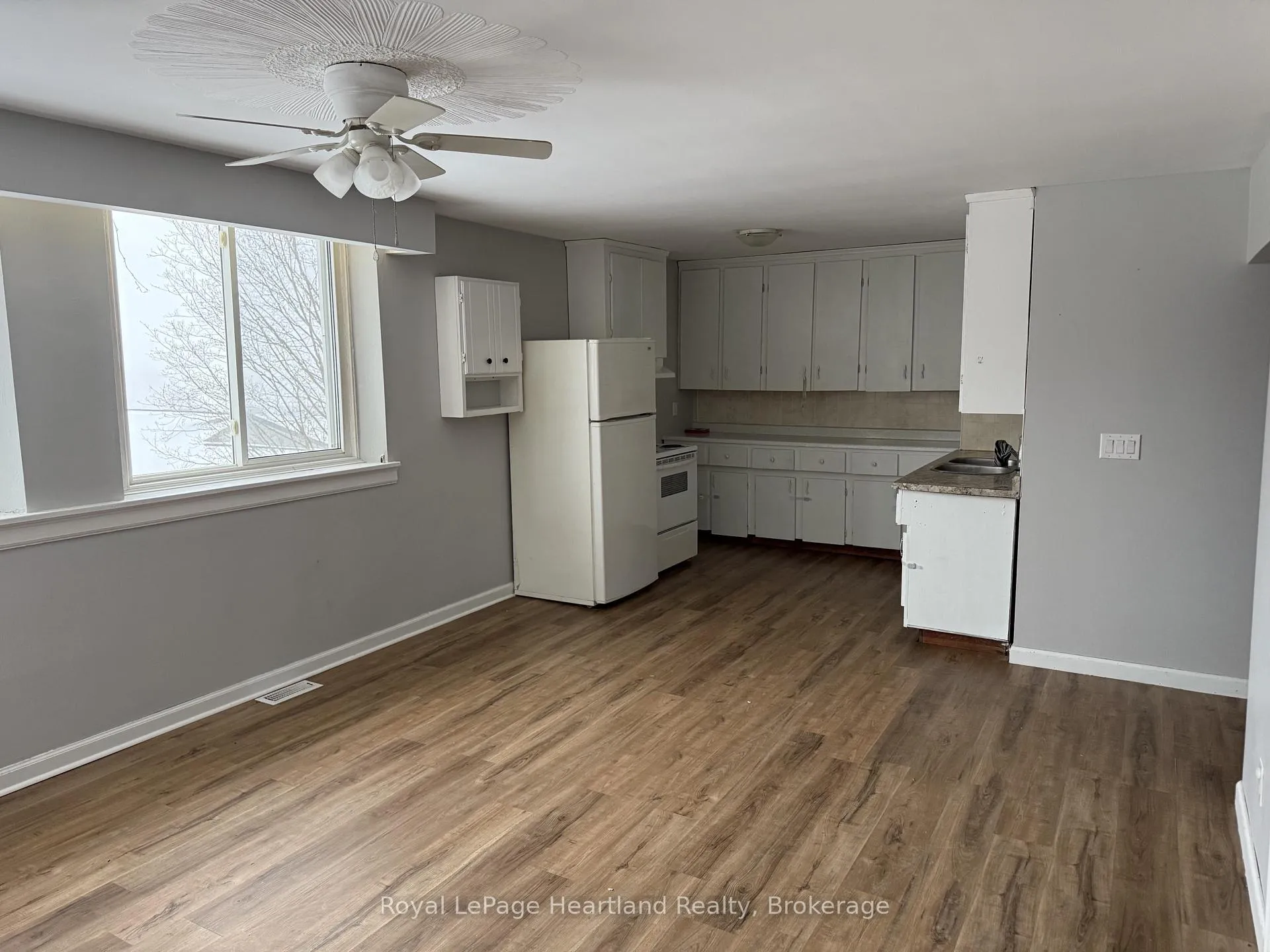Photo 1 of Unit 6, 10 William Street N, Minto — HOMEH