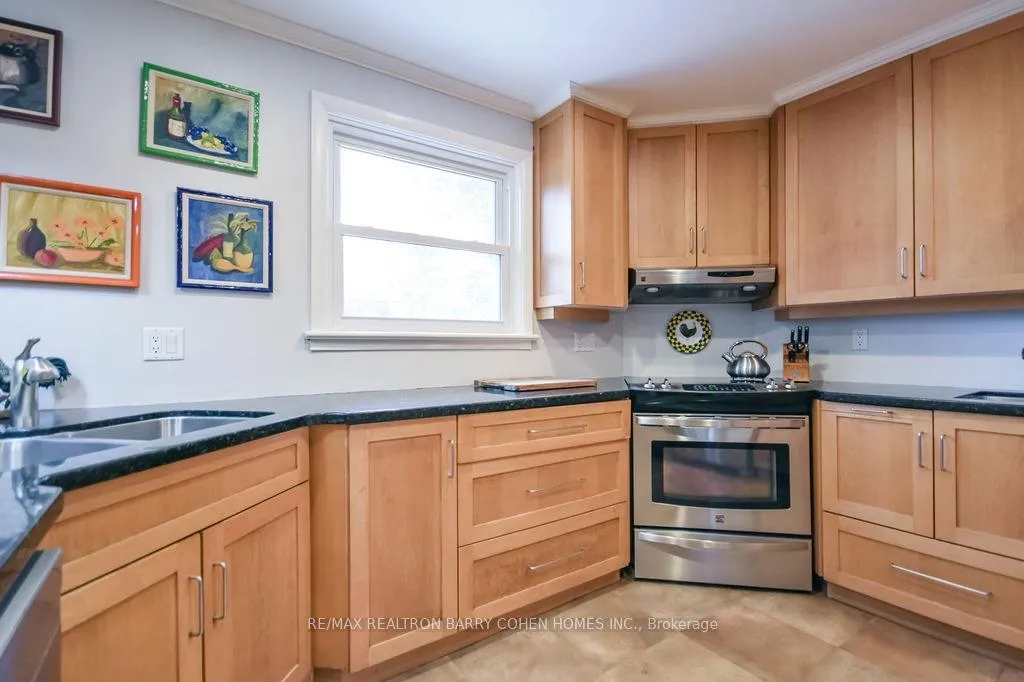 Photo 13 of 62 Letitia Street, Barrie, Sunnidale — HOMEH