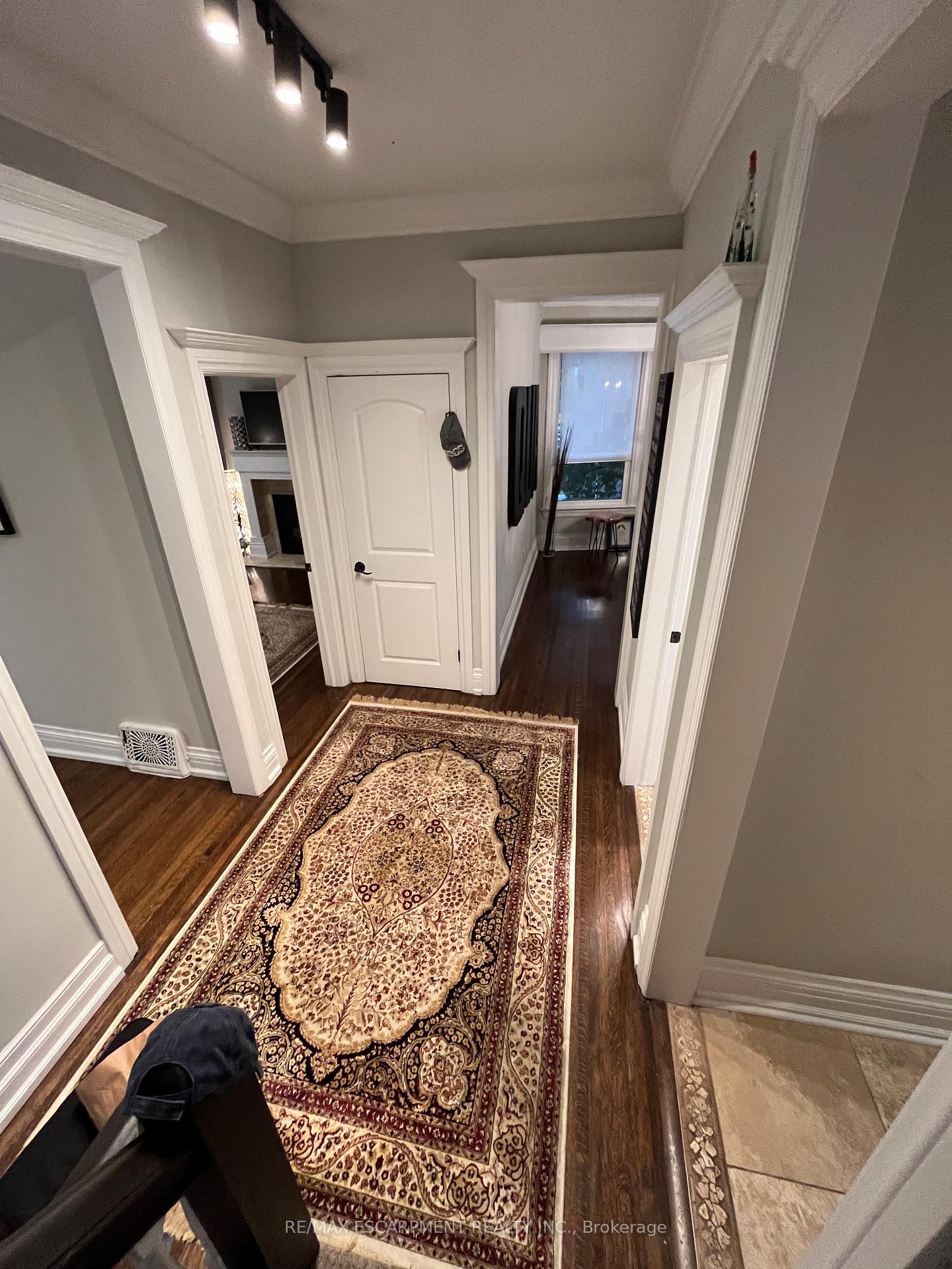 Photo 5 of Unit 2, 281 Park Street S, Hamilton, Durand — HOMEH
