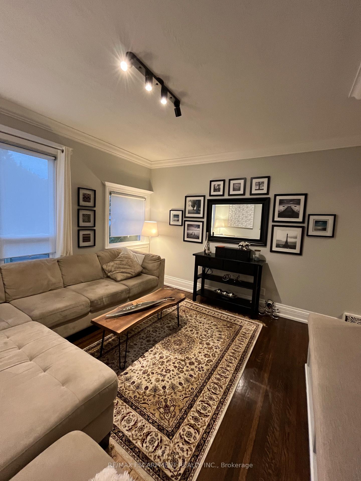 Photo 10 of Unit 2, 281 Park Street S, Hamilton, Durand — HOMEH