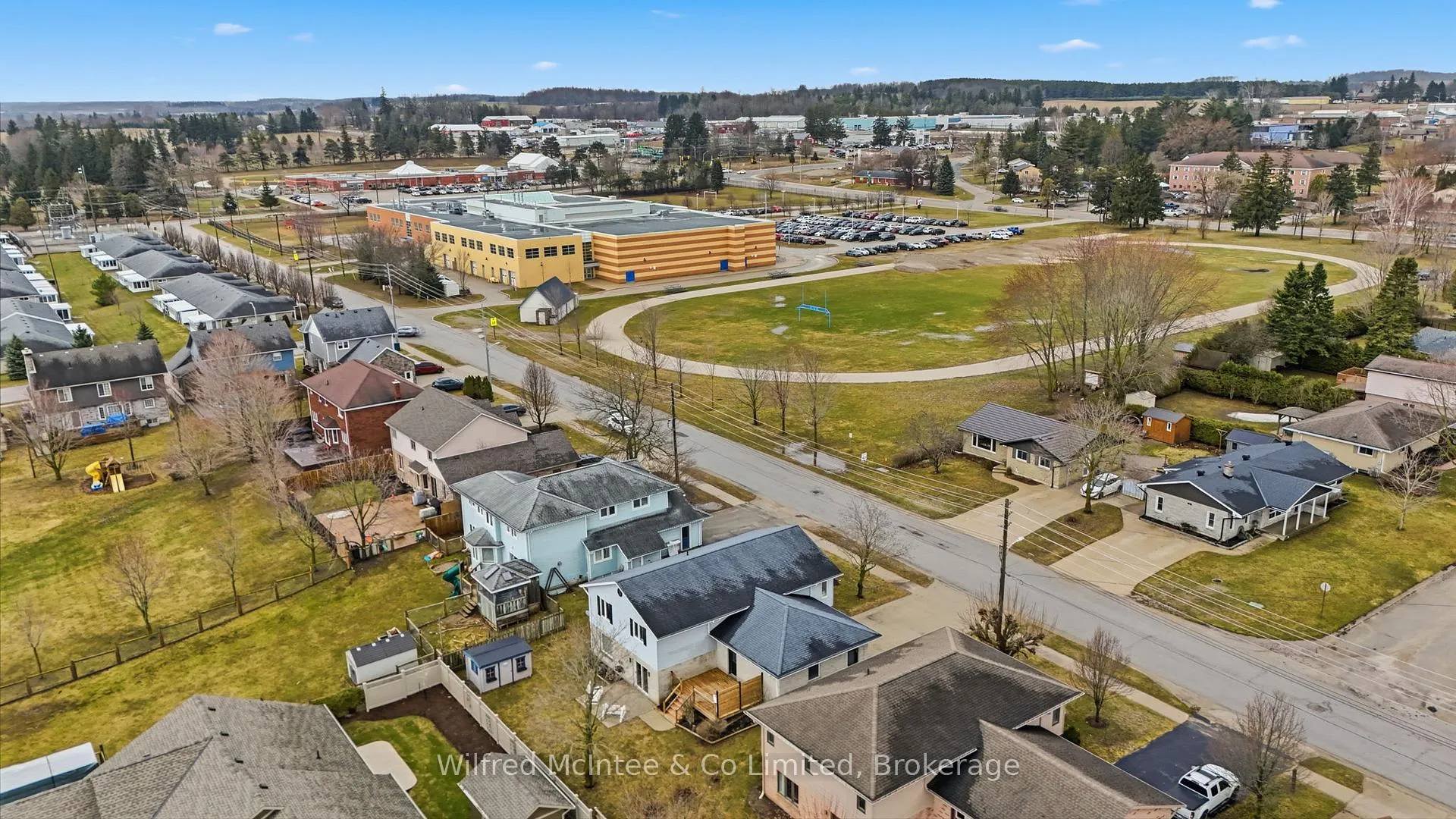 Photo 3 of 214 Hinks Street, Brockton — HOMEH