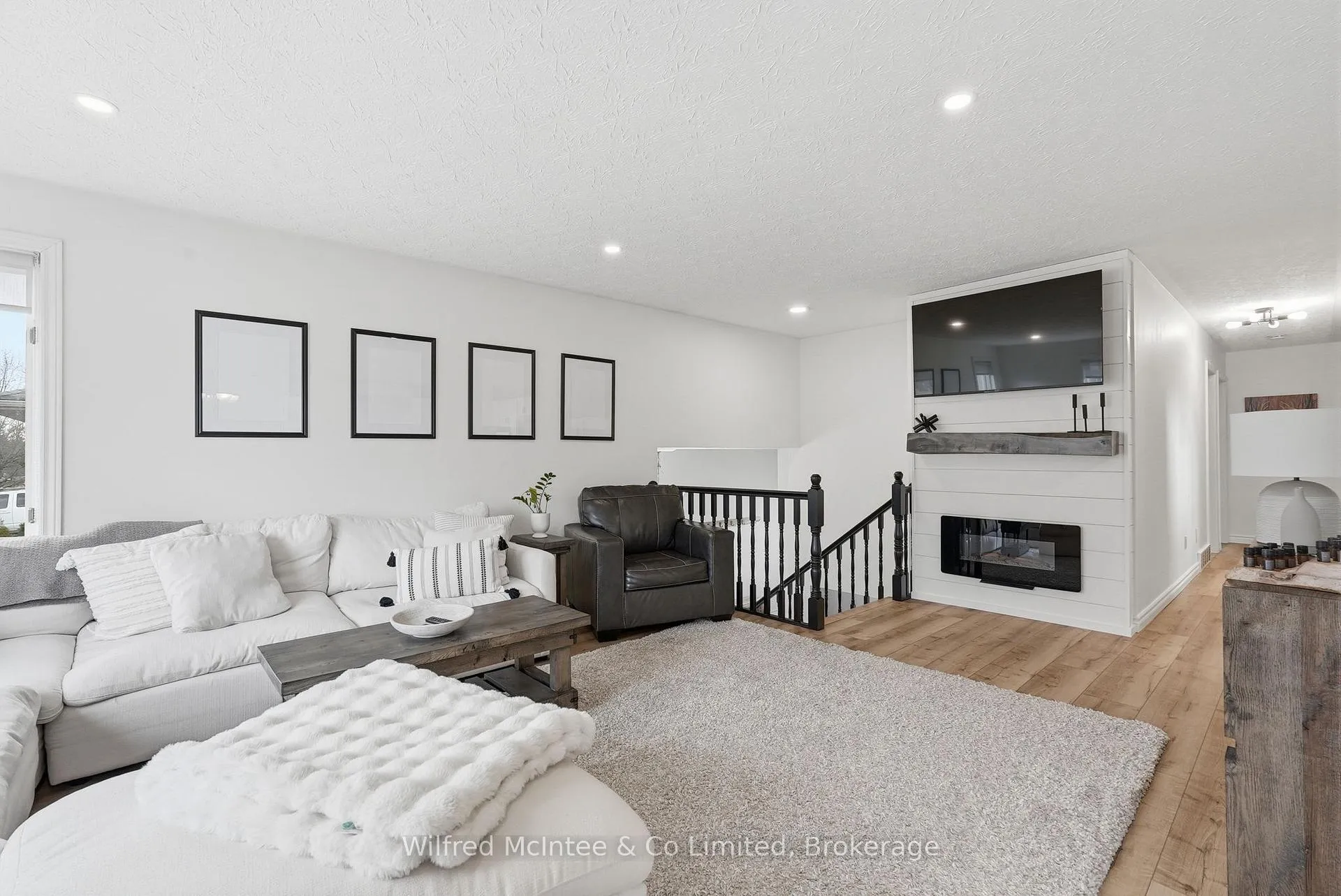 Photo 14 of 214 Hinks Street, Brockton — HOMEH