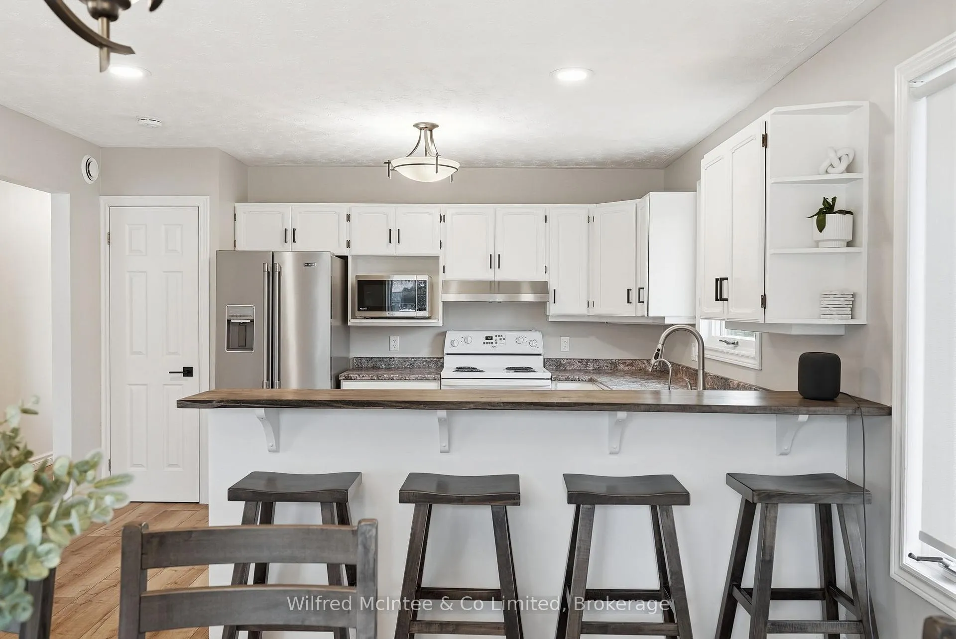 Photo 18 of 214 Hinks Street, Brockton — HOMEH