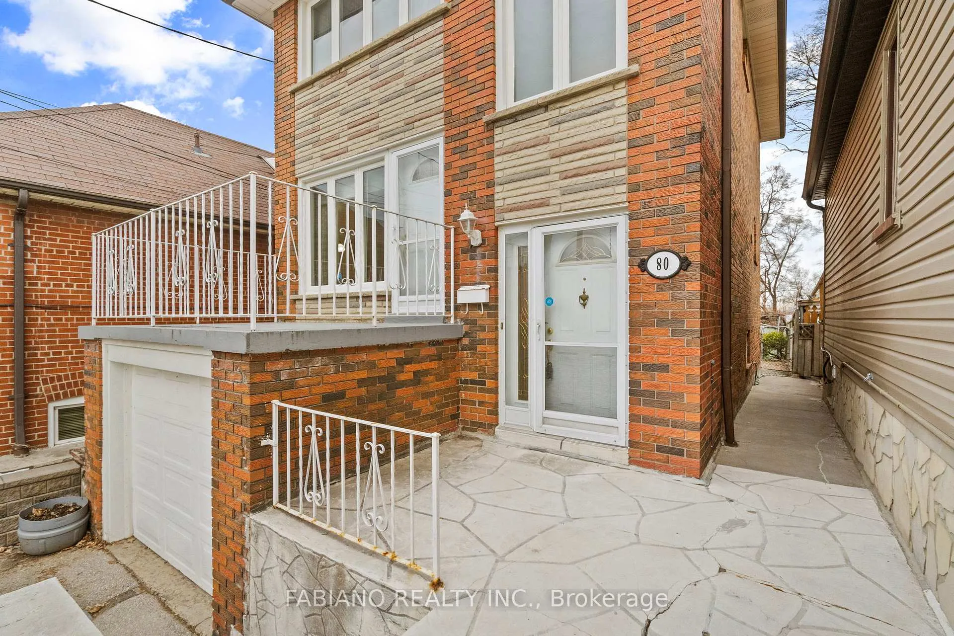 Photo 5 of 80 Cayuga Avenue, Toronto, Rockcliffe-Smythe — HOMEH
