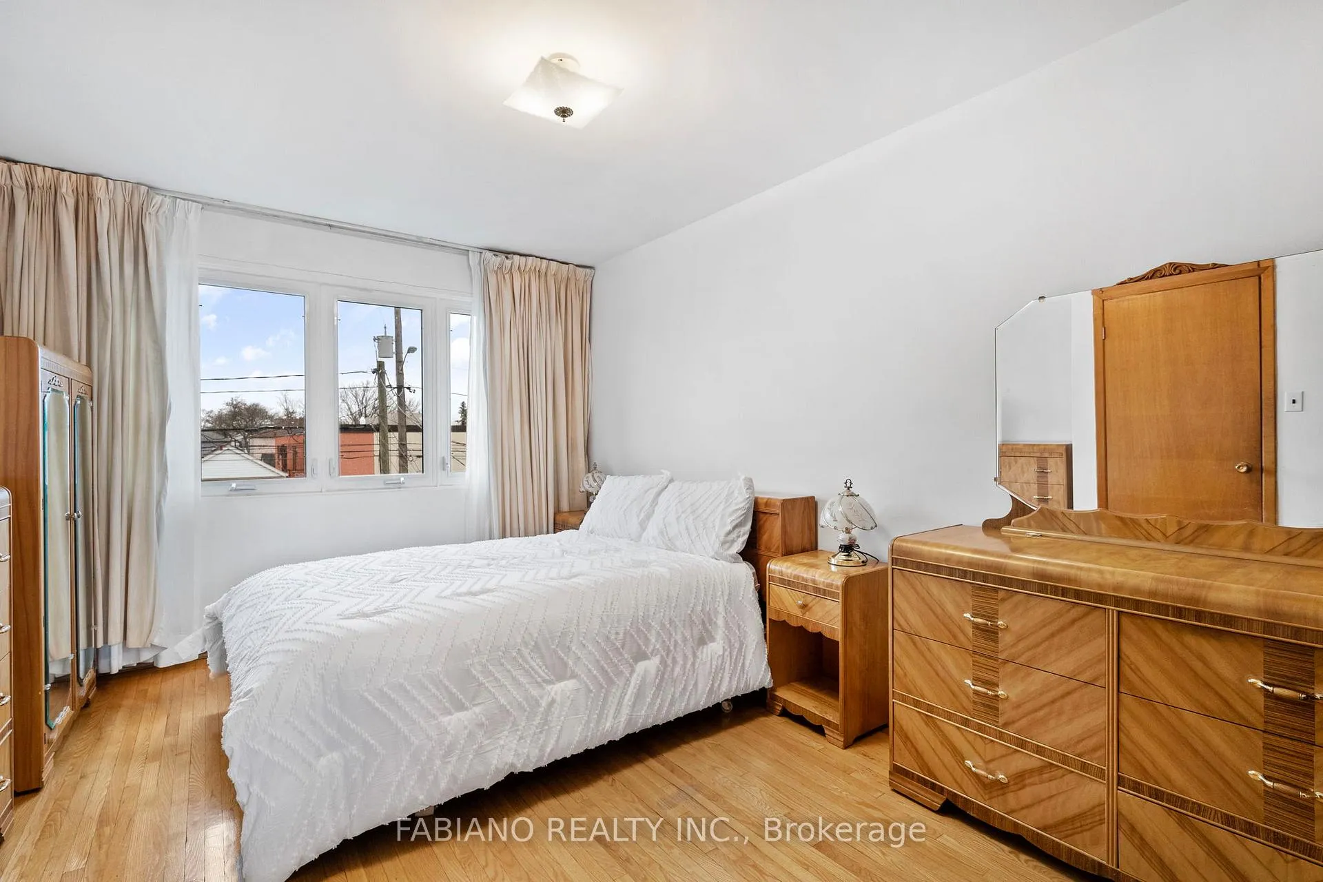 Photo 20 of 80 Cayuga Avenue, Toronto, Rockcliffe-Smythe — HOMEH