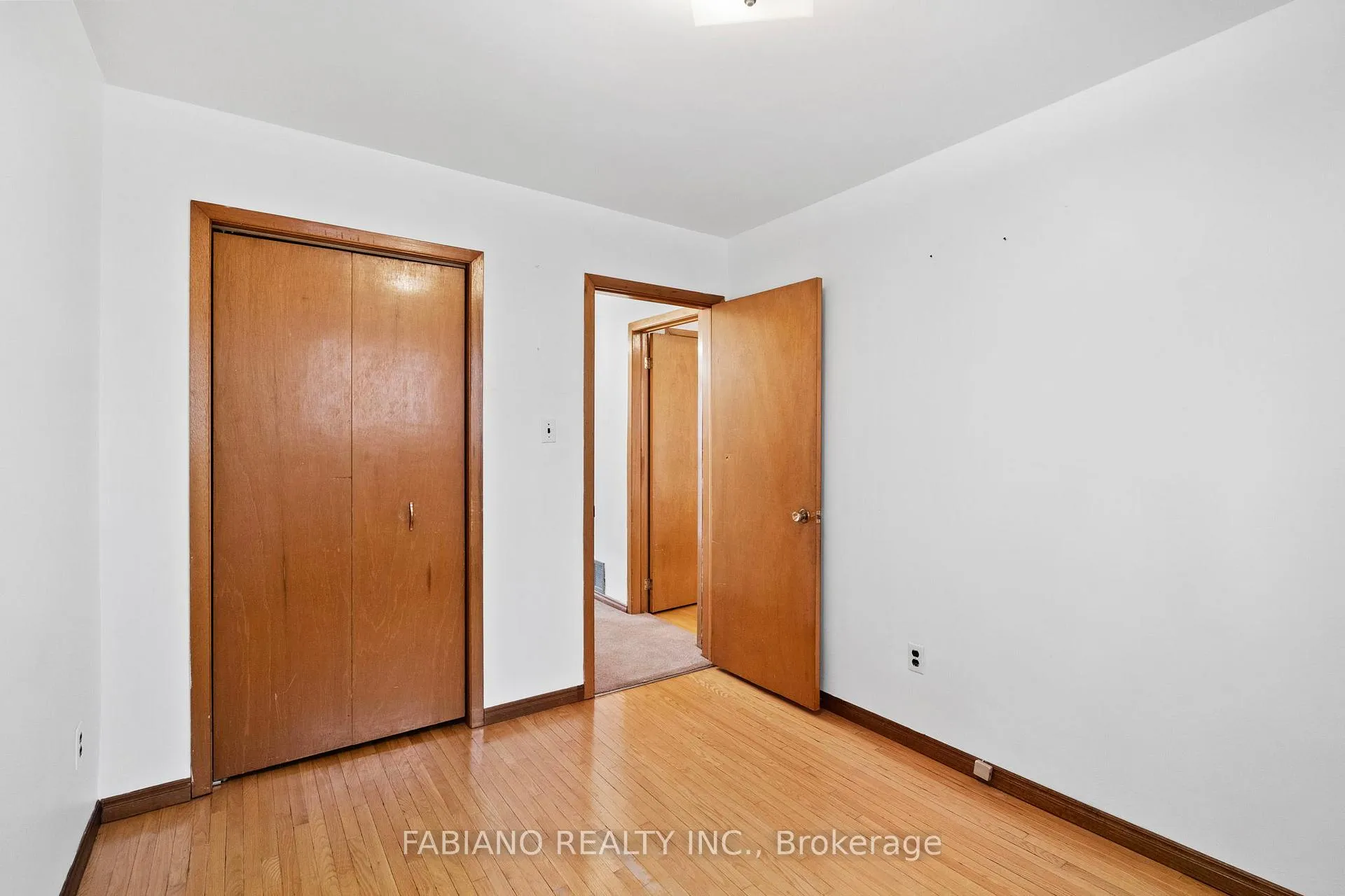Photo 28 of 80 Cayuga Avenue, Toronto, Rockcliffe-Smythe — HOMEH