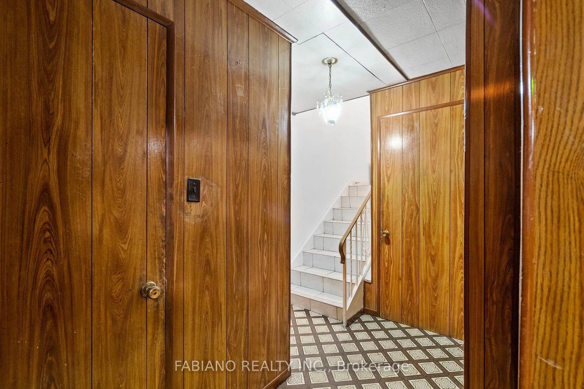Photo 29 of 80 Cayuga Avenue, Toronto, Rockcliffe-Smythe — HOMEH