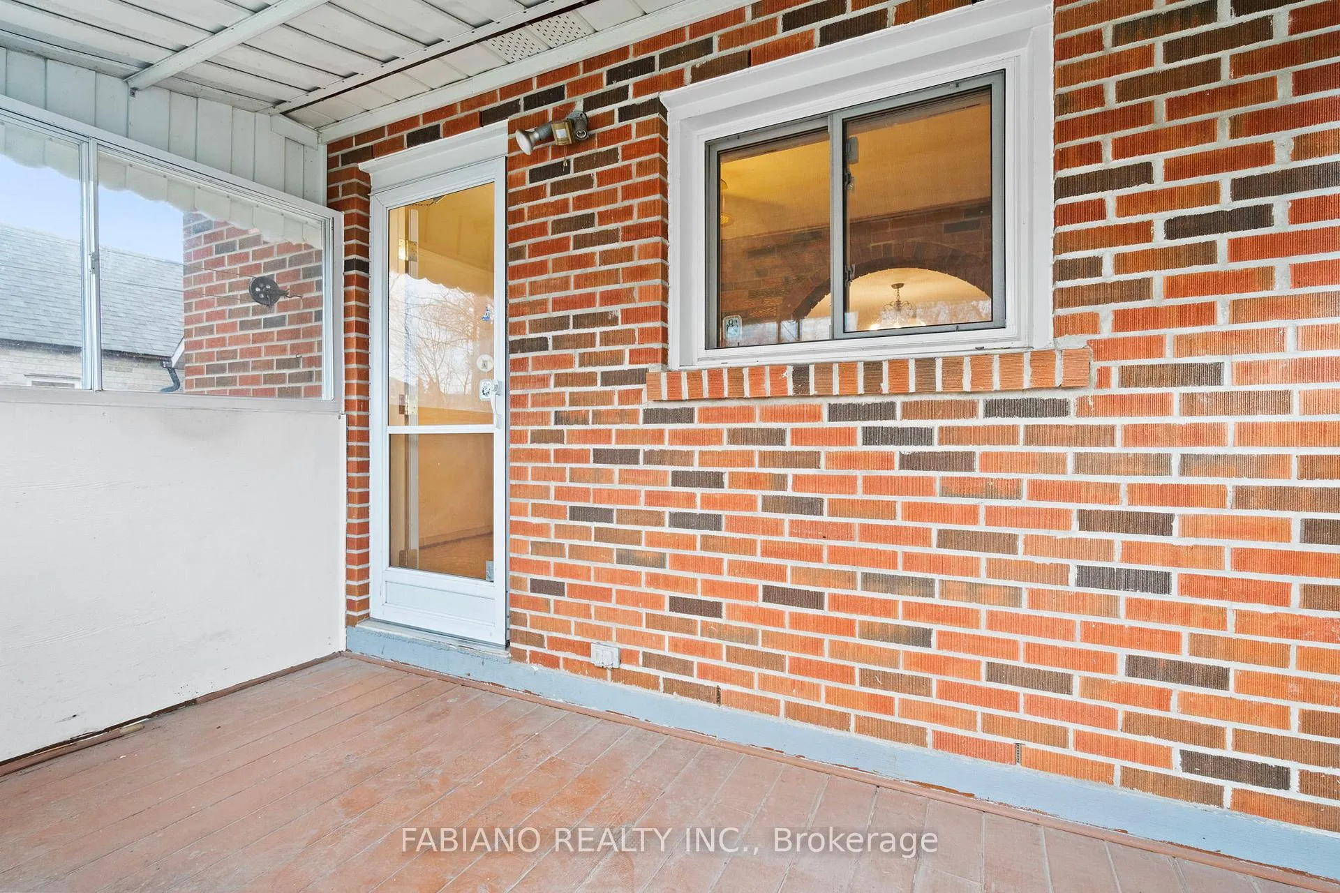 Photo 34 of 80 Cayuga Avenue, Toronto, Rockcliffe-Smythe — HOMEH