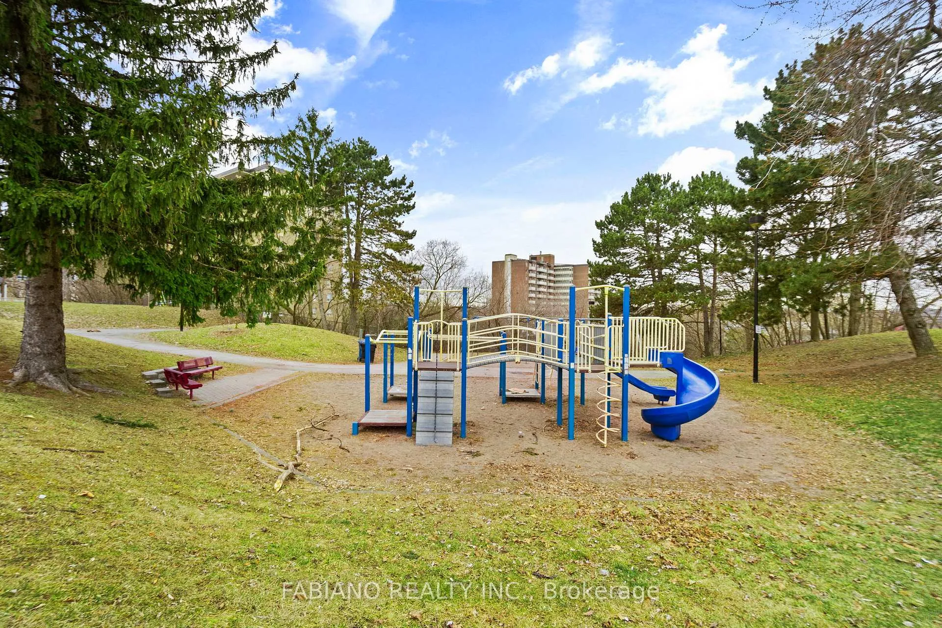 Photo 49 of 80 Cayuga Avenue, Toronto, Rockcliffe-Smythe — HOMEH