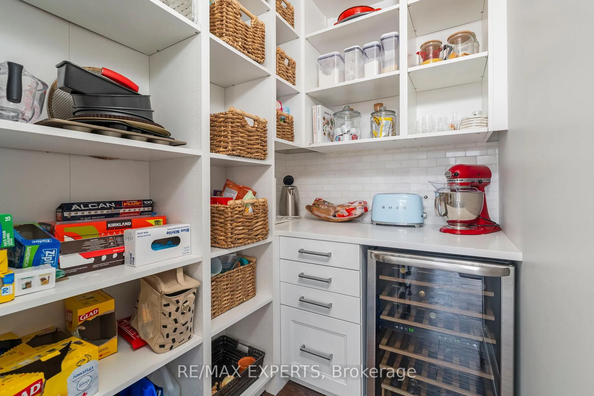 Photo 14 of 293 Kleinburg Summit Way, Vaughan, Kleinburg — HOMEH