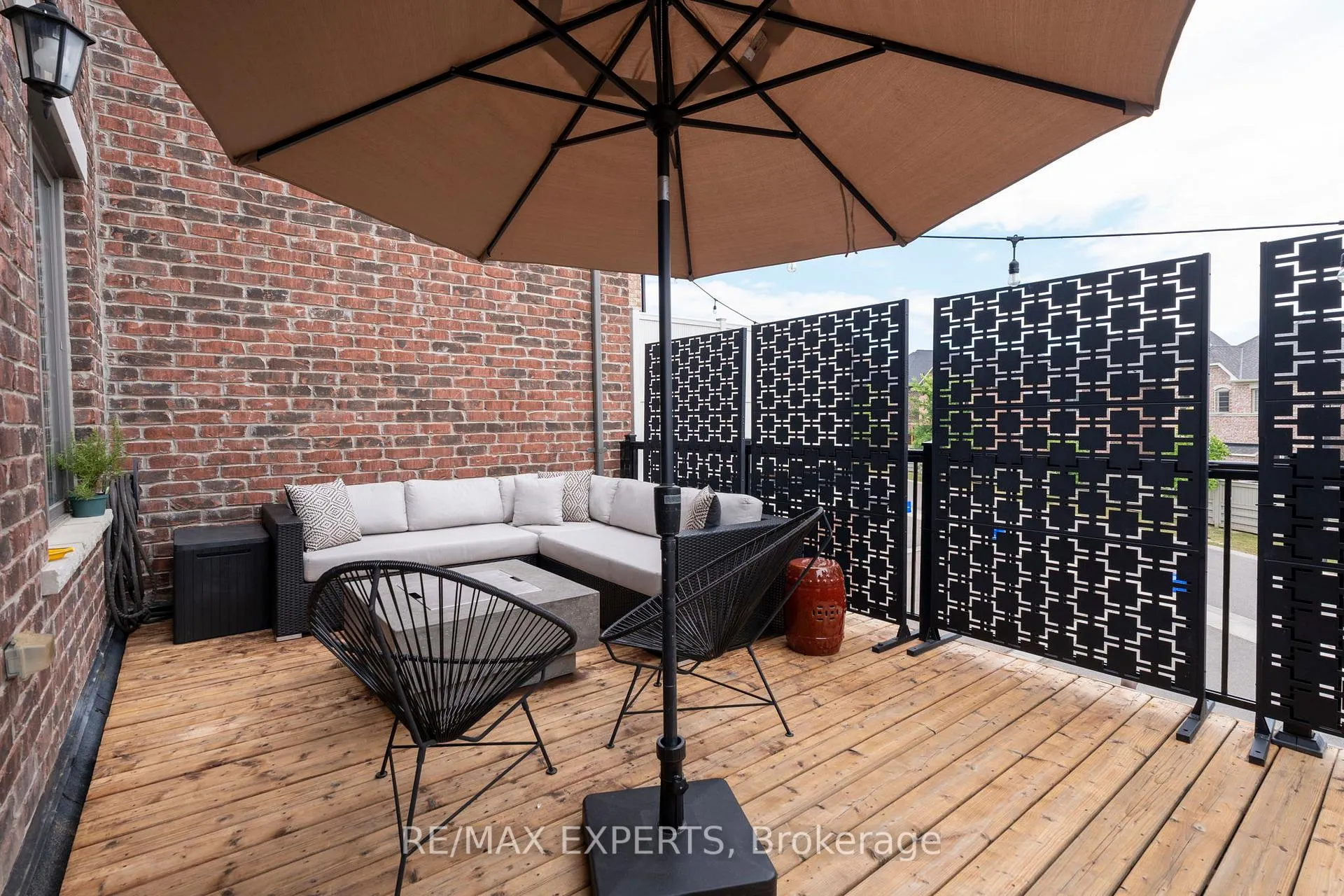Photo 15 of 293 Kleinburg Summit Way, Vaughan, Kleinburg — HOMEH