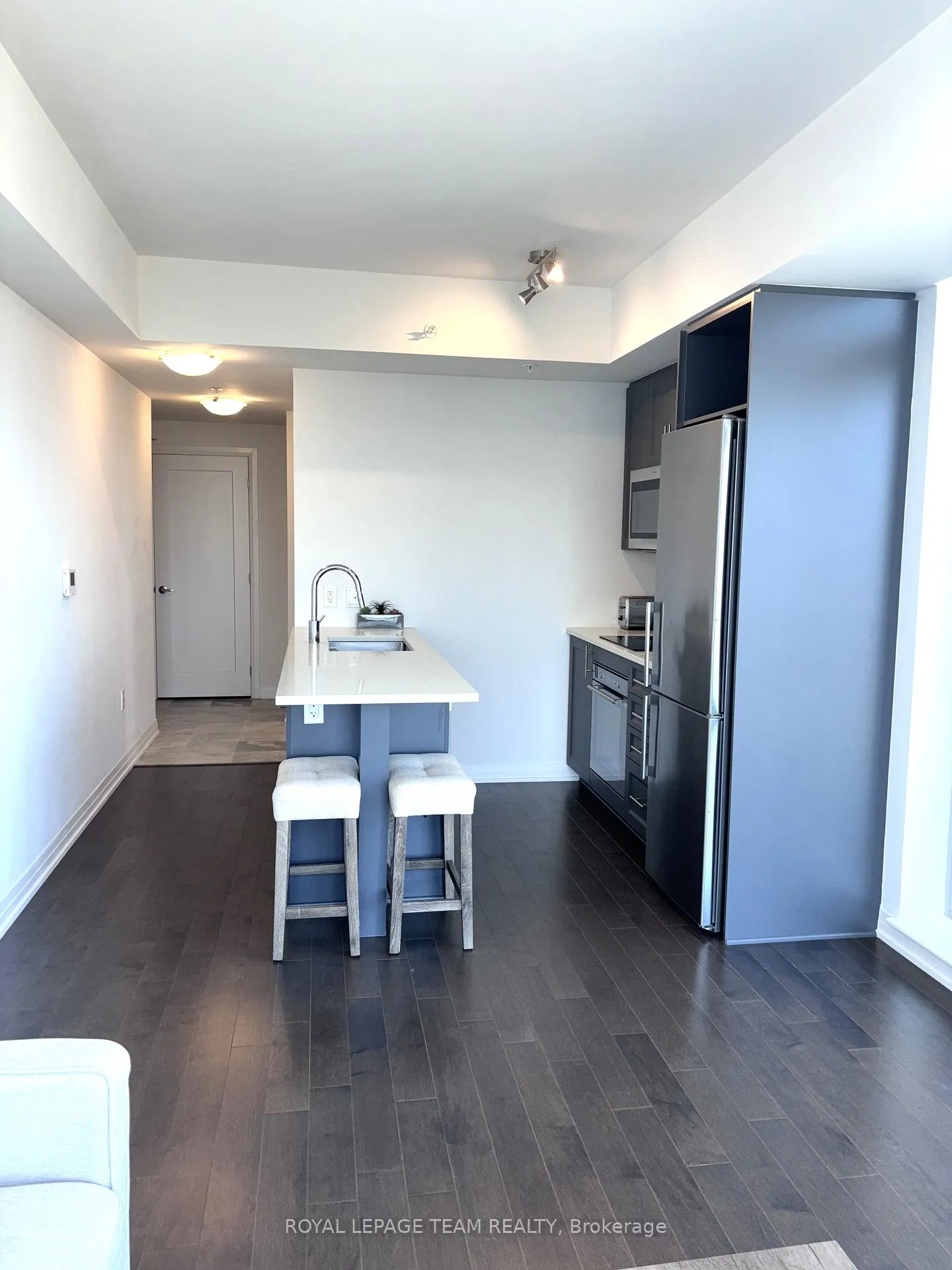 Photo 6 of Unit 3801, 805 Carling Avenue, Ottawa, West Centre Town — HOMEH