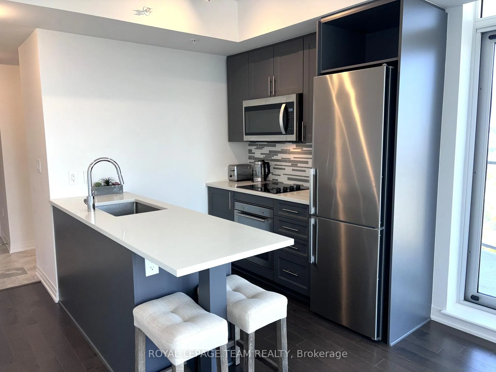 Photo 7 of Unit 3801, 805 Carling Avenue, Ottawa, West Centre Town — HOMEH