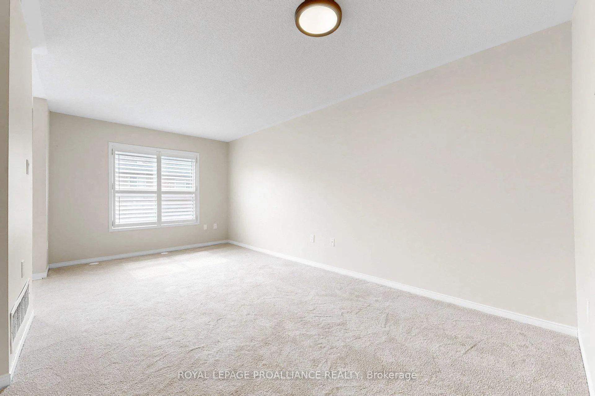 Photo 7 of 58 Coleridge Drive, Newmarket, Summerhill Estates — HOMEH