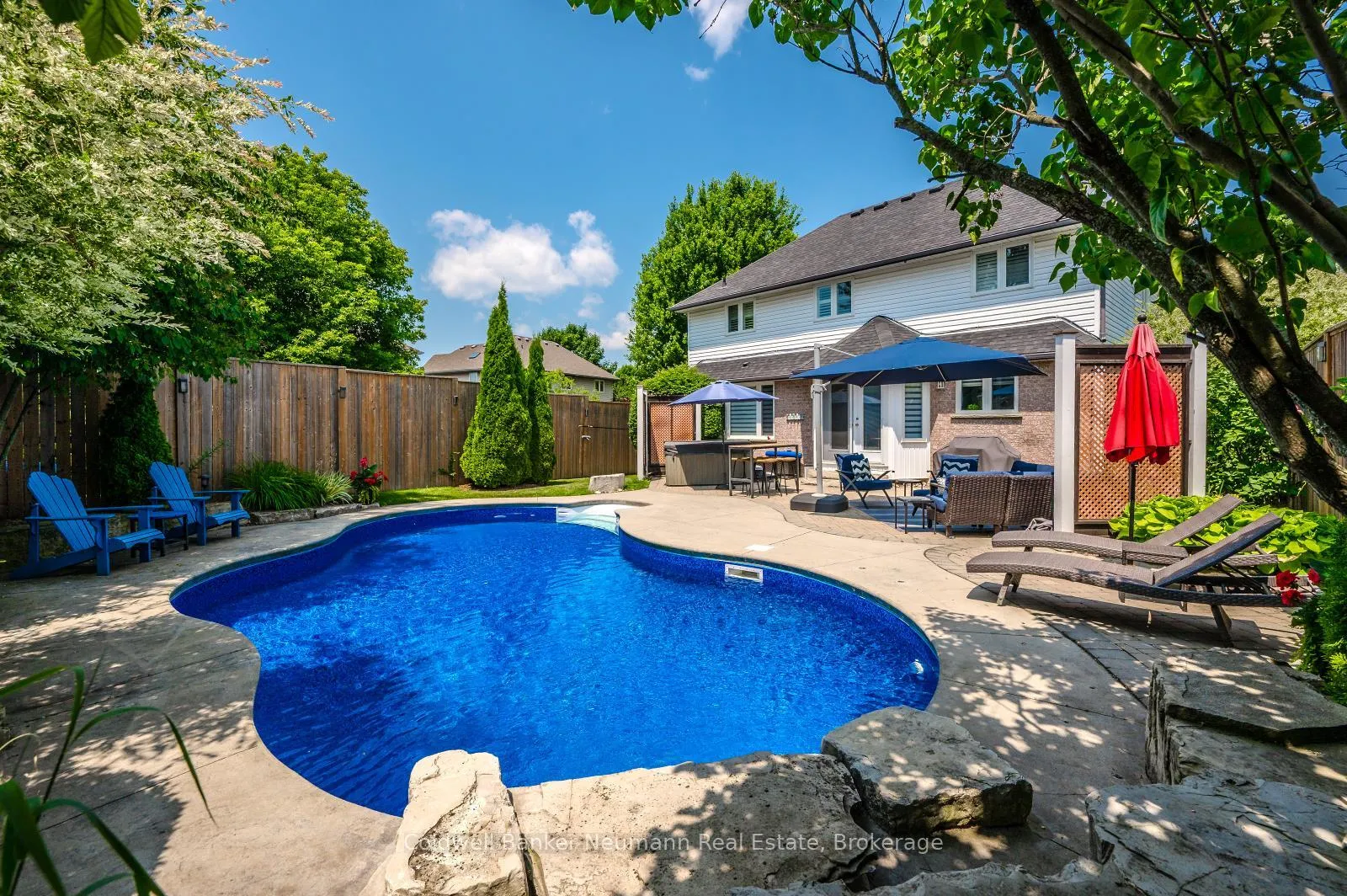 Photo 3 of 46 Sandpiper Drive, Guelph, Kortright Hills — HOMEH