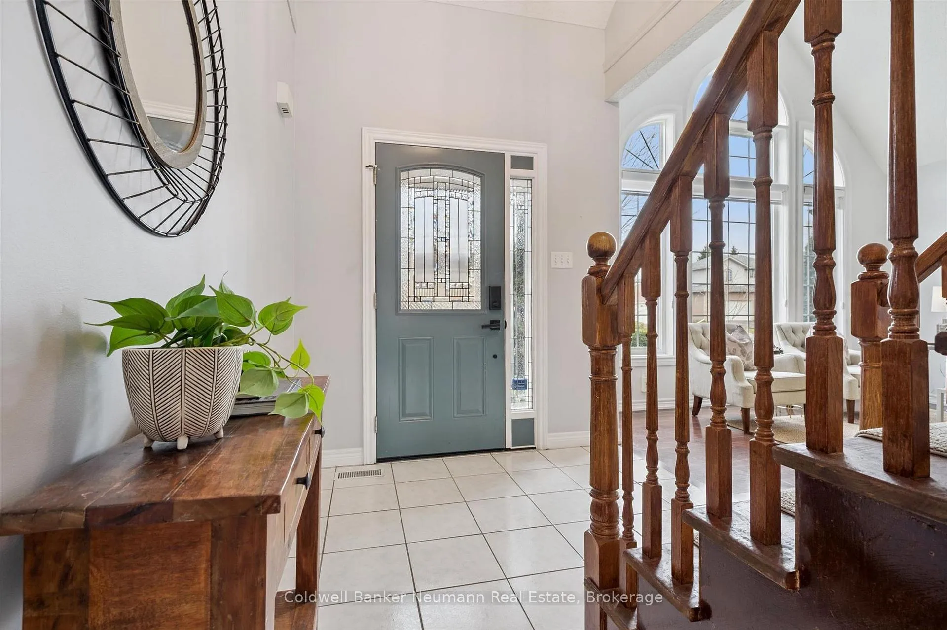 Photo 5 of 46 Sandpiper Drive, Guelph, Kortright Hills — HOMEH