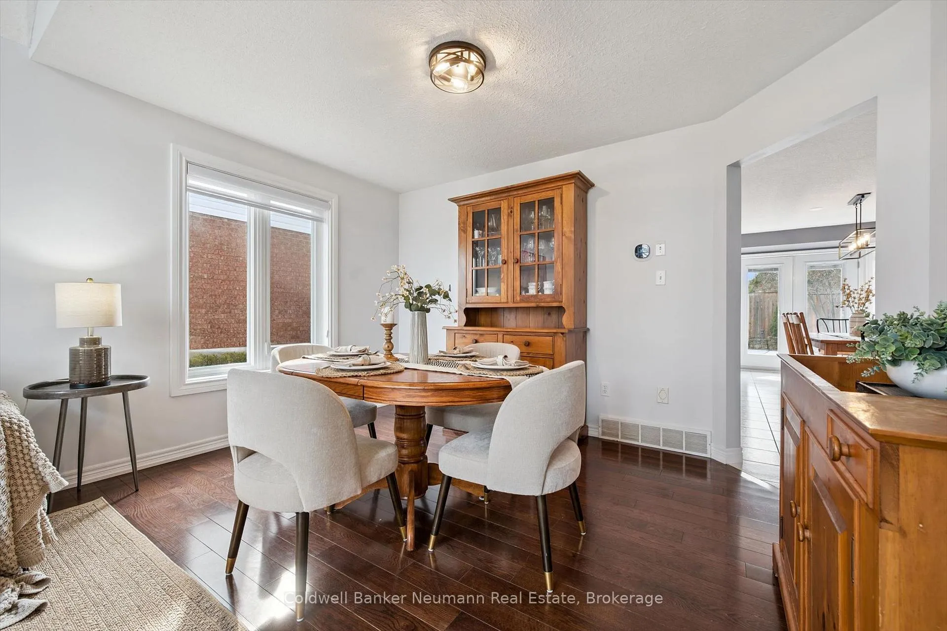 Photo 11 of 46 Sandpiper Drive, Guelph, Kortright Hills — HOMEH