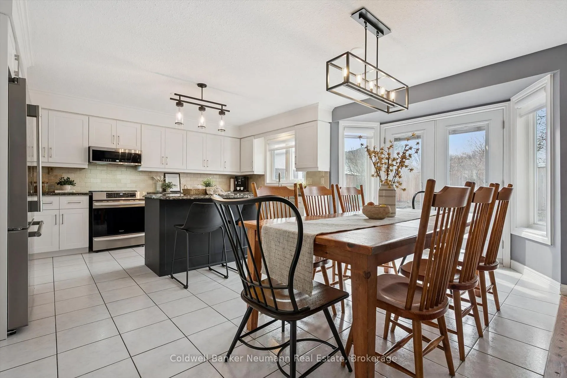 Photo 19 of 46 Sandpiper Drive, Guelph, Kortright Hills — HOMEH