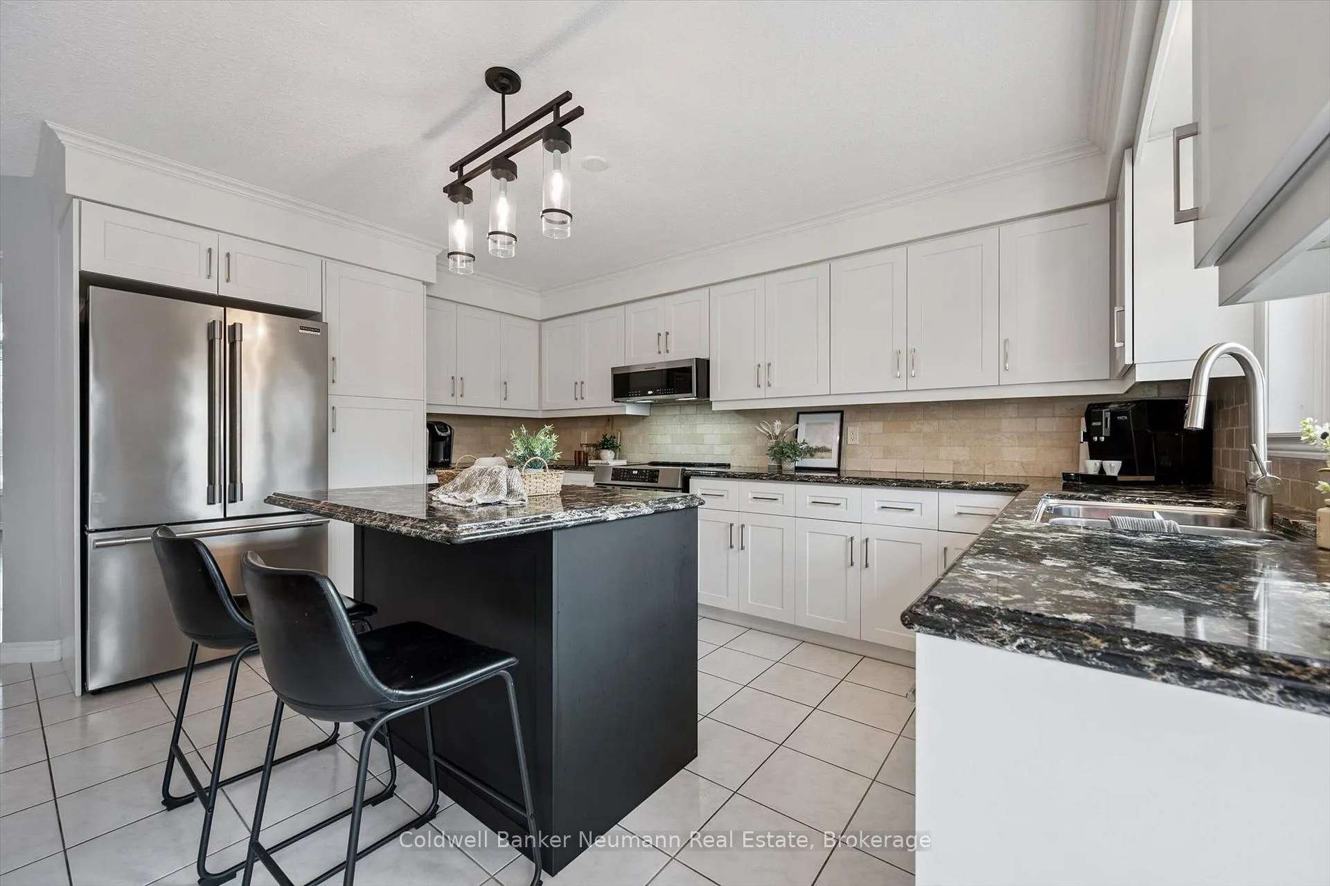 Photo 21 of 46 Sandpiper Drive, Guelph, Kortright Hills — HOMEH