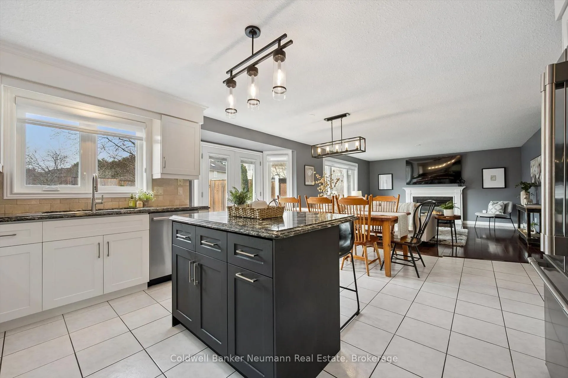 Photo 25 of 46 Sandpiper Drive, Guelph, Kortright Hills — HOMEH