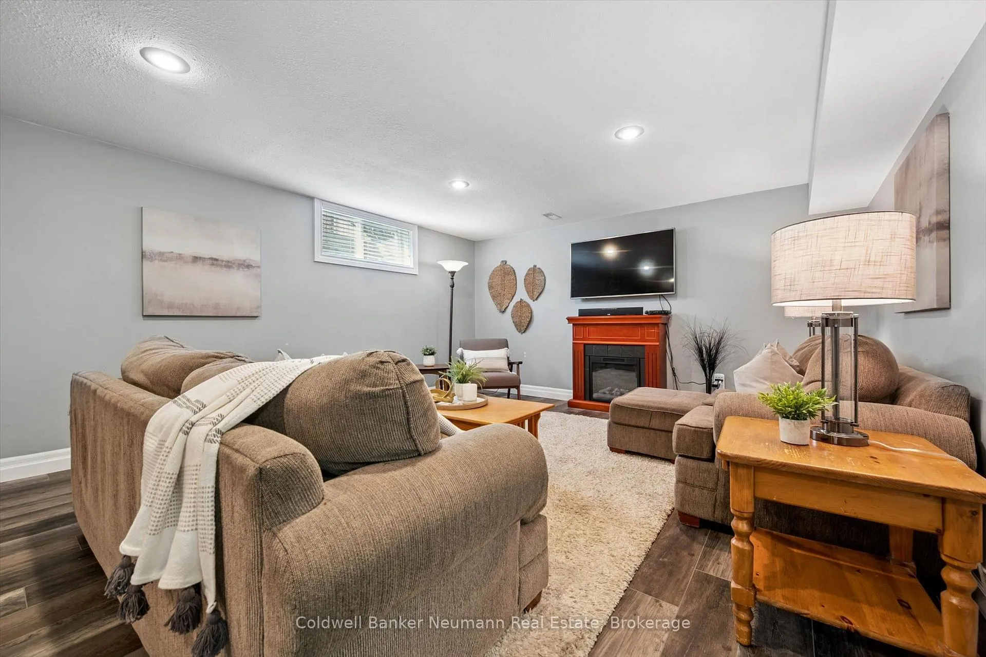 Photo 38 of 46 Sandpiper Drive, Guelph, Kortright Hills — HOMEH