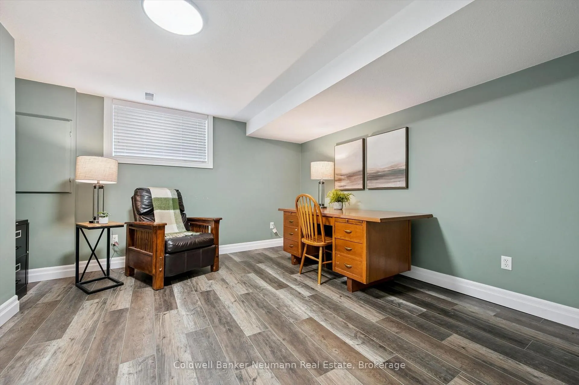 Photo 42 of 46 Sandpiper Drive, Guelph, Kortright Hills — HOMEH
