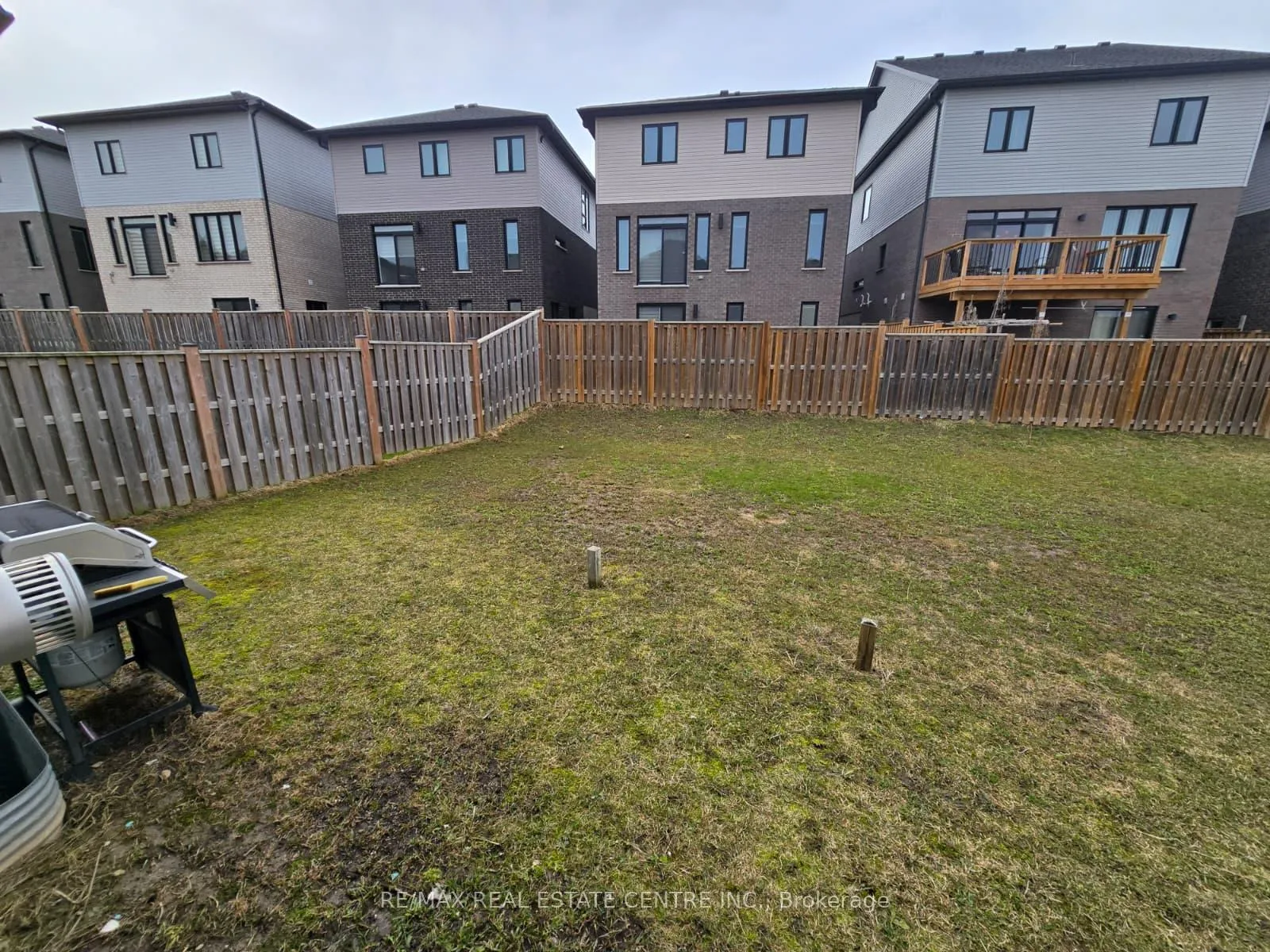 Photo 17 of 292 Ginseng Street, Waterloo — HOMEH