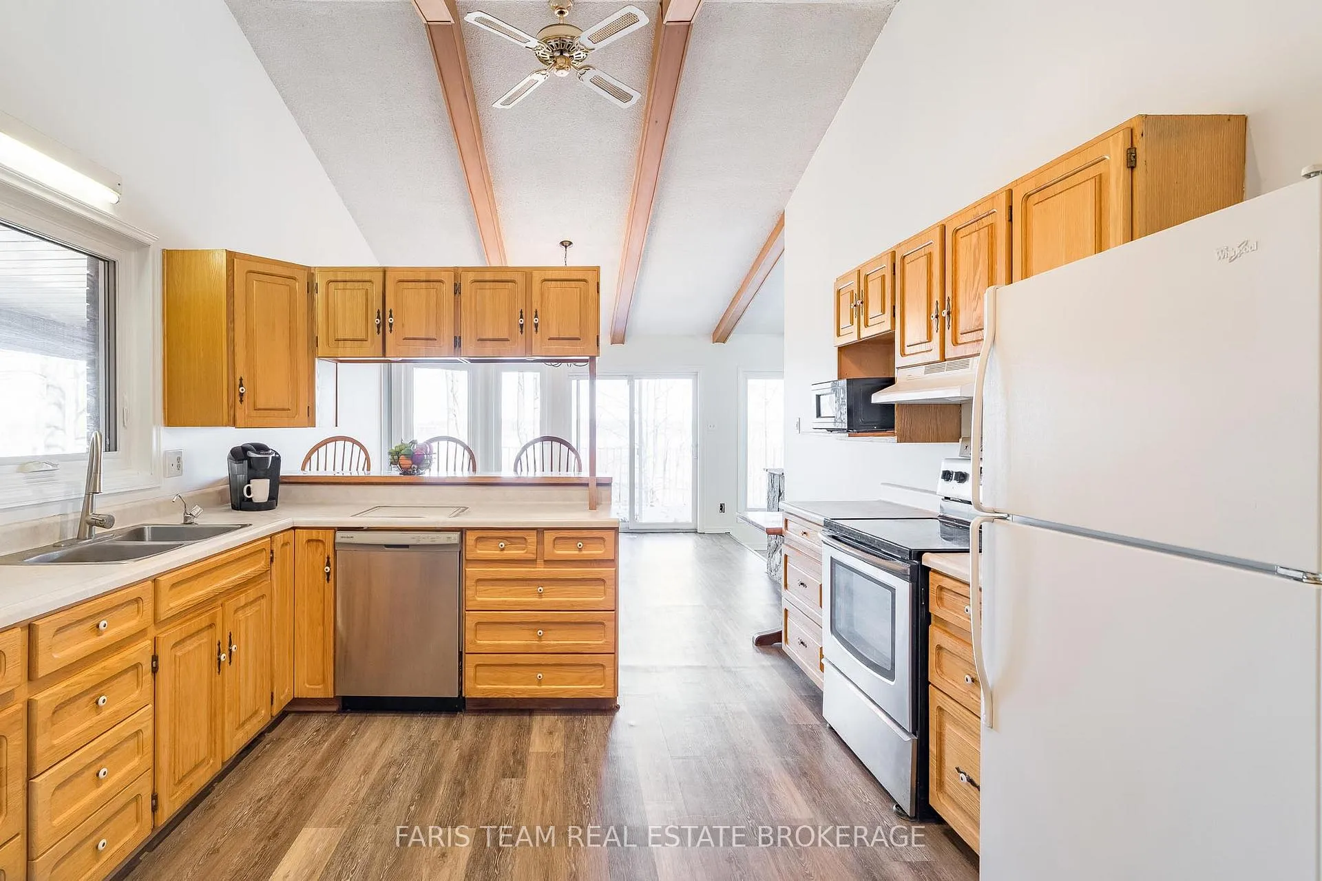 Photo 4 of 62 Woodcrest Road, Barrie, Allandale Heights — HOMEH