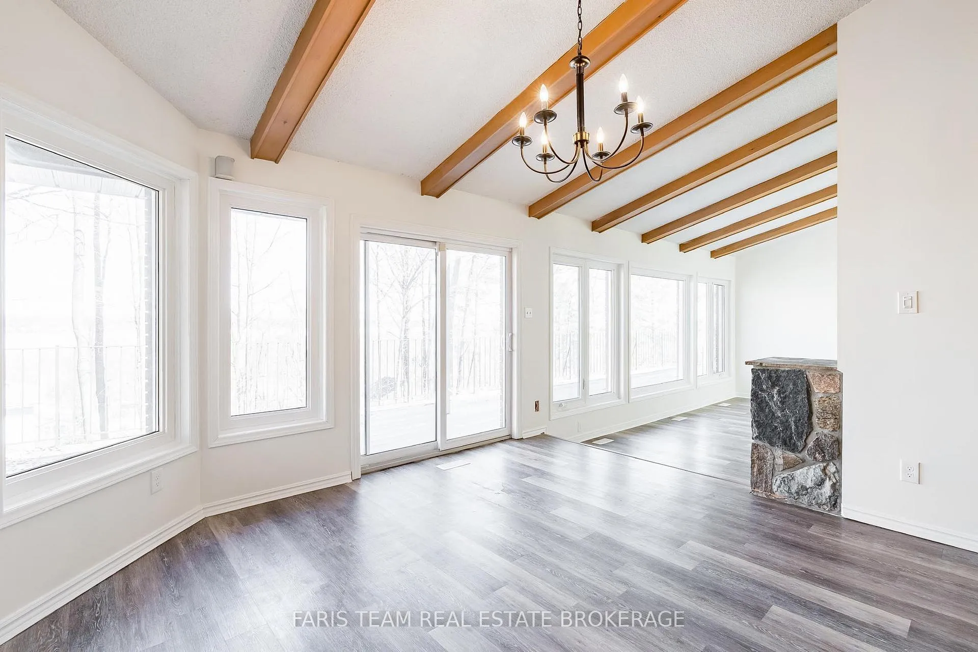 Photo 11 of 62 Woodcrest Road, Barrie, Allandale Heights — HOMEH