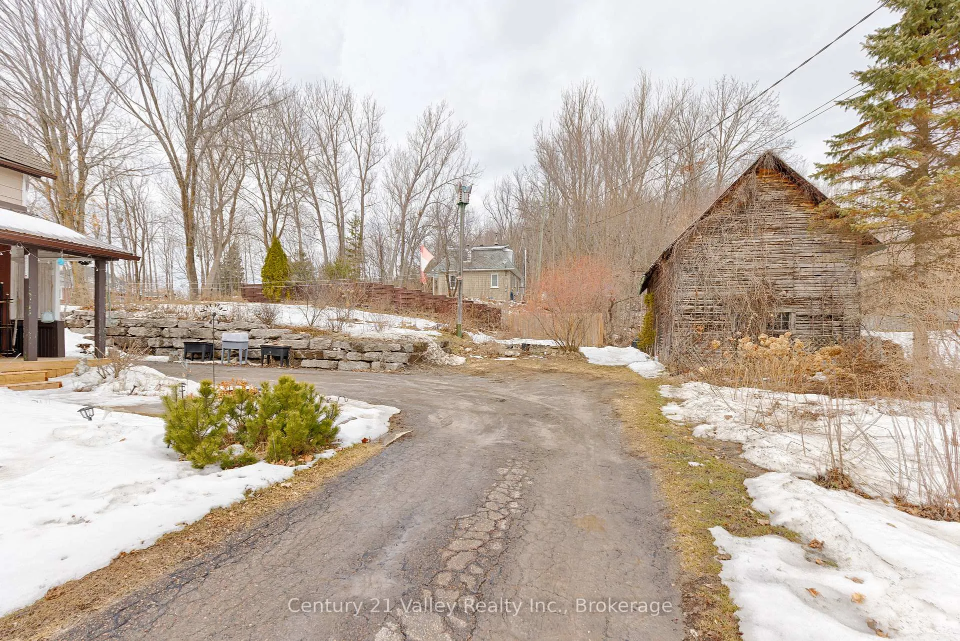Photo 2 of 82 Bonnechere Street E, Bonnechere Valley, Eganville/Bonnechere Twp — HOMEH