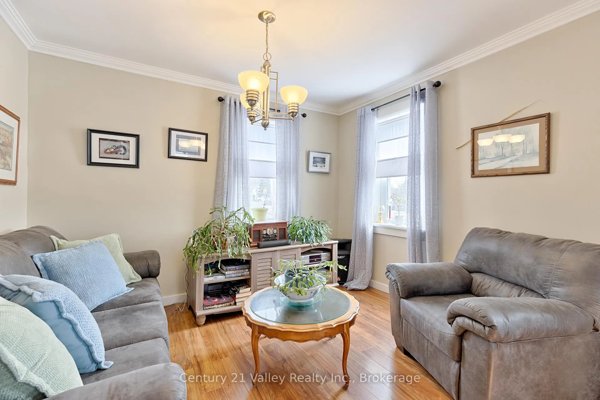 Photo 7 of 82 Bonnechere Street E, Bonnechere Valley, Eganville/Bonnechere Twp — HOMEH