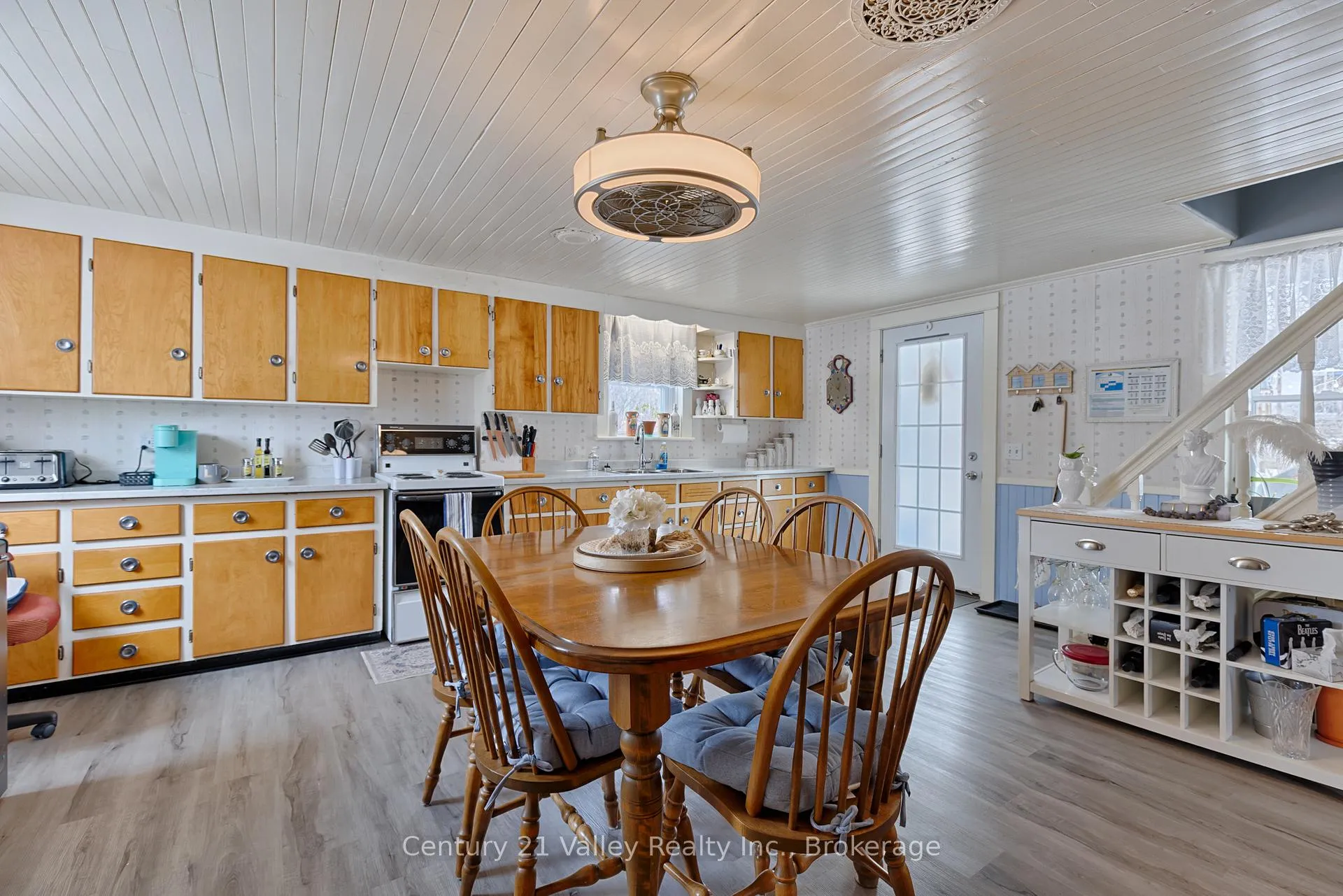 Photo 14 of 82 Bonnechere Street E, Bonnechere Valley, Eganville/Bonnechere Twp — HOMEH