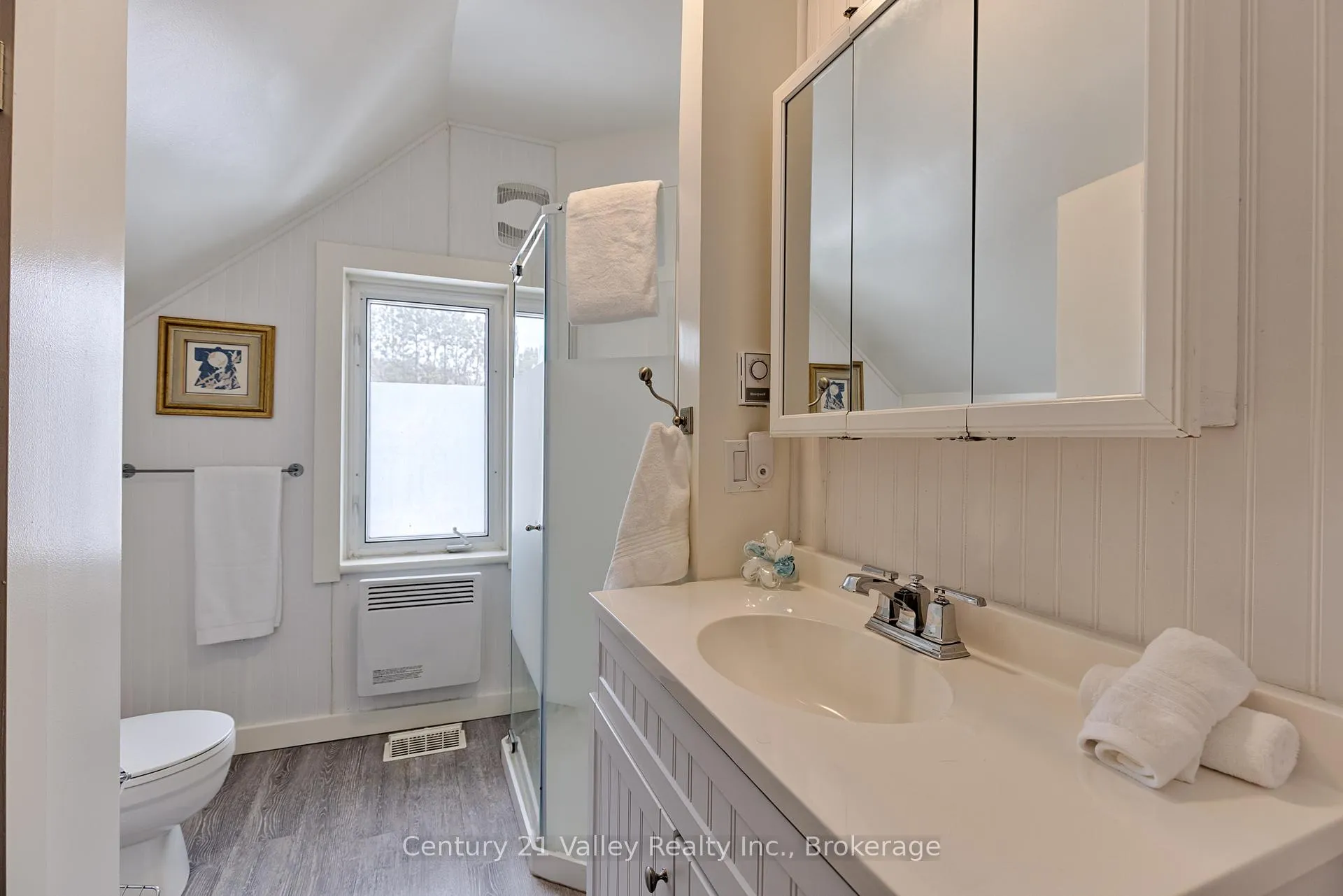 Photo 25 of 82 Bonnechere Street E, Bonnechere Valley, Eganville/Bonnechere Twp — HOMEH