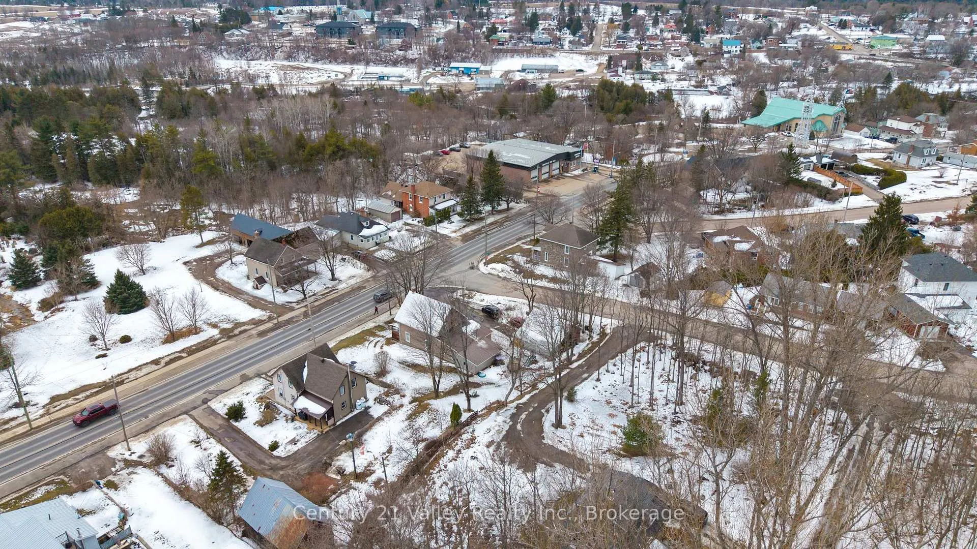 Photo 33 of 82 Bonnechere Street E, Bonnechere Valley, Eganville/Bonnechere Twp — HOMEH