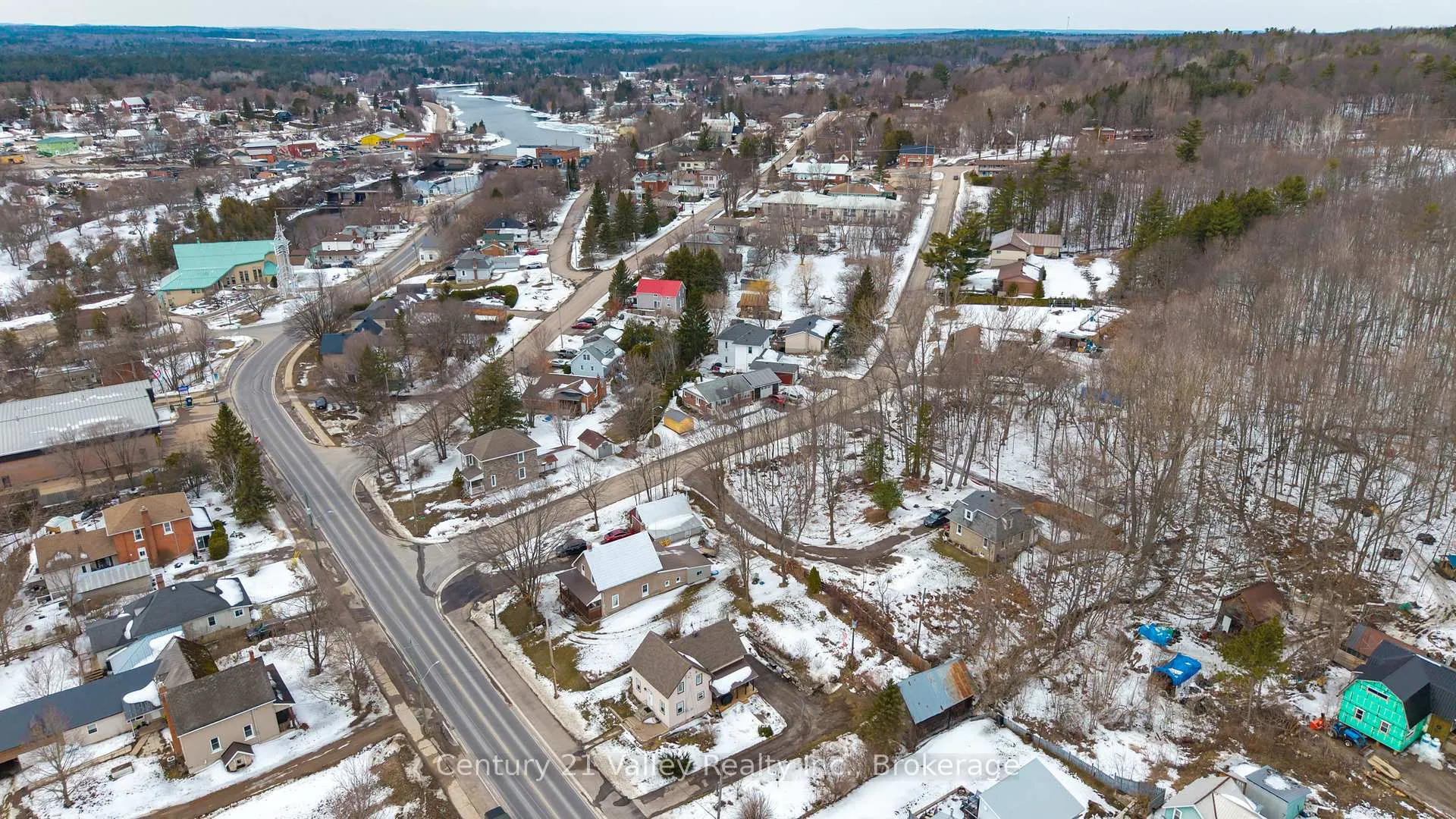Photo 35 of 82 Bonnechere Street E, Bonnechere Valley, Eganville/Bonnechere Twp — HOMEH