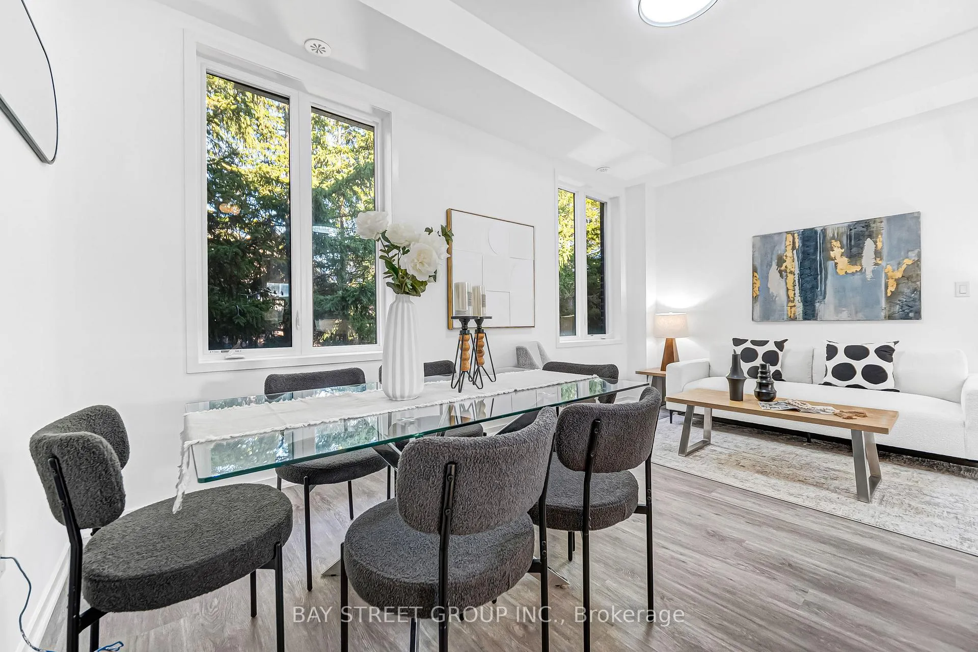 Photo 7 of 27 Armillo Place, Markham, Wismer — HOMEH