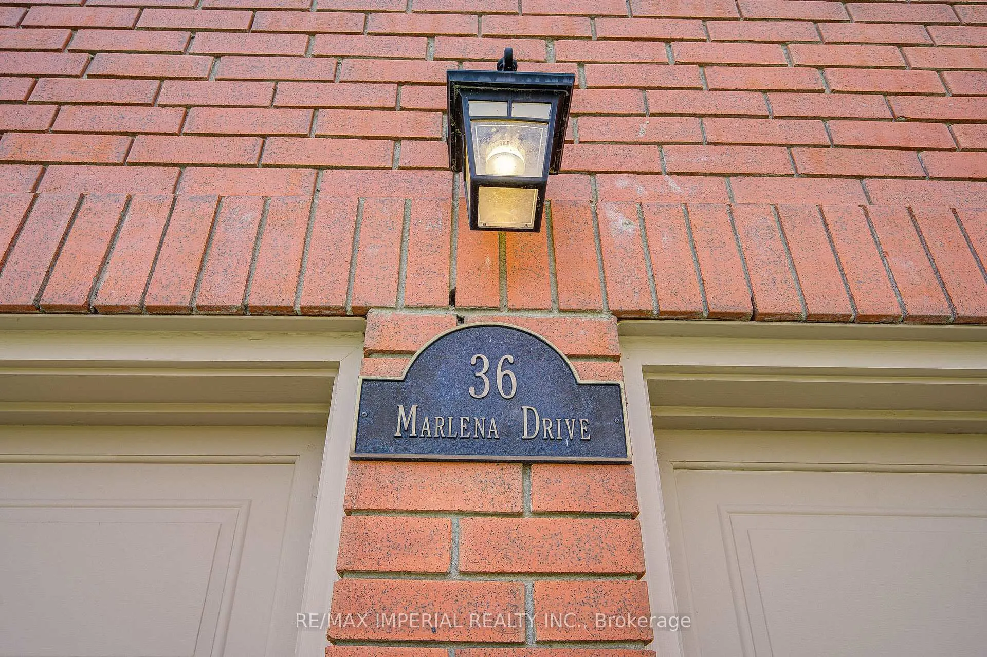 Photo 2 of Unit B-1, 36 Marlena Drive, Scarborough, West Hill — HOMEH