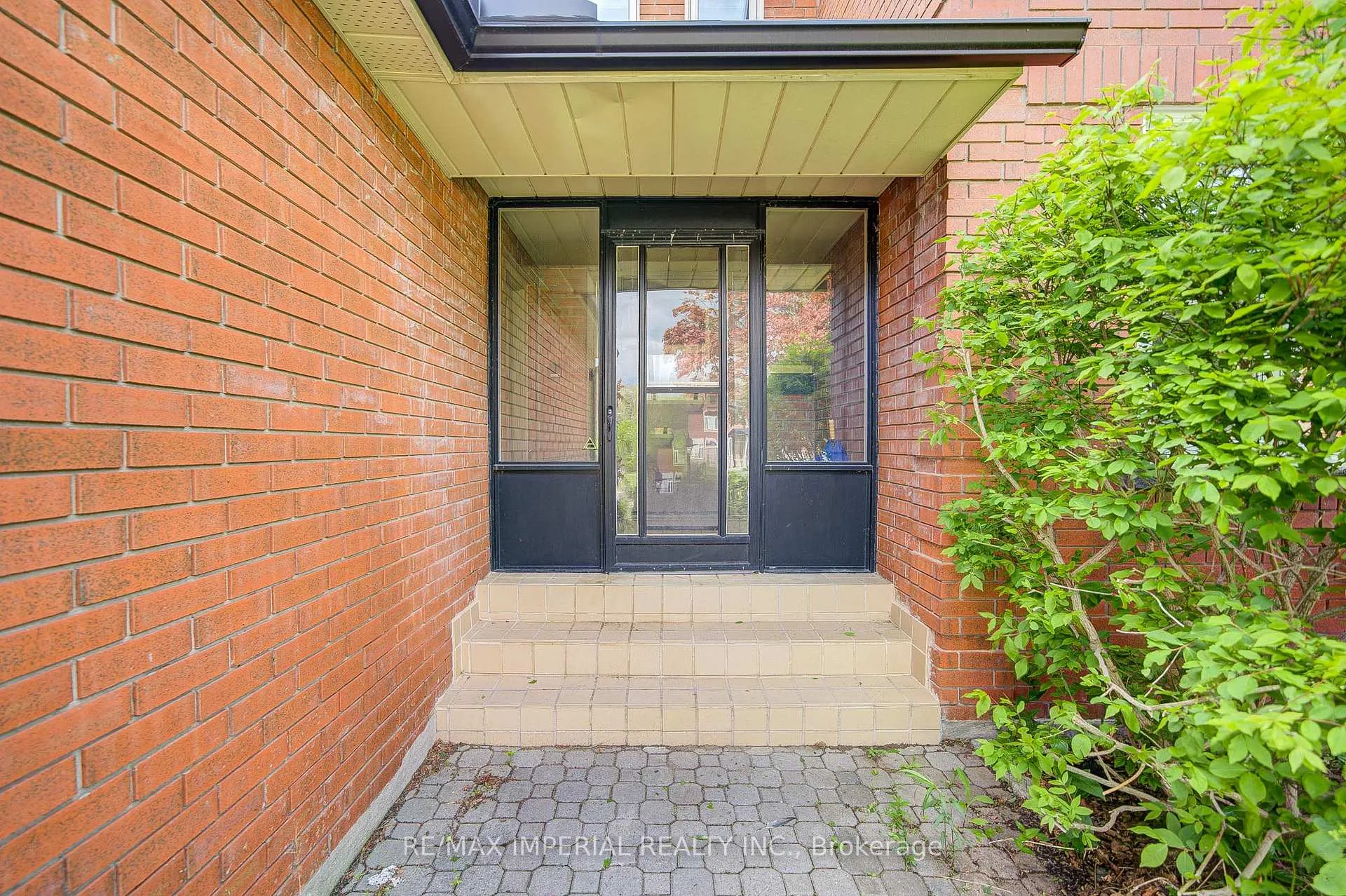 Photo 3 of Unit B-1, 36 Marlena Drive, Scarborough, West Hill — HOMEH