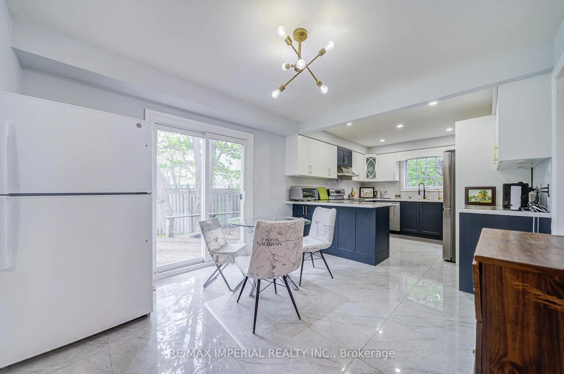Photo 6 of Unit B-1, 36 Marlena Drive, Scarborough, West Hill — HOMEH