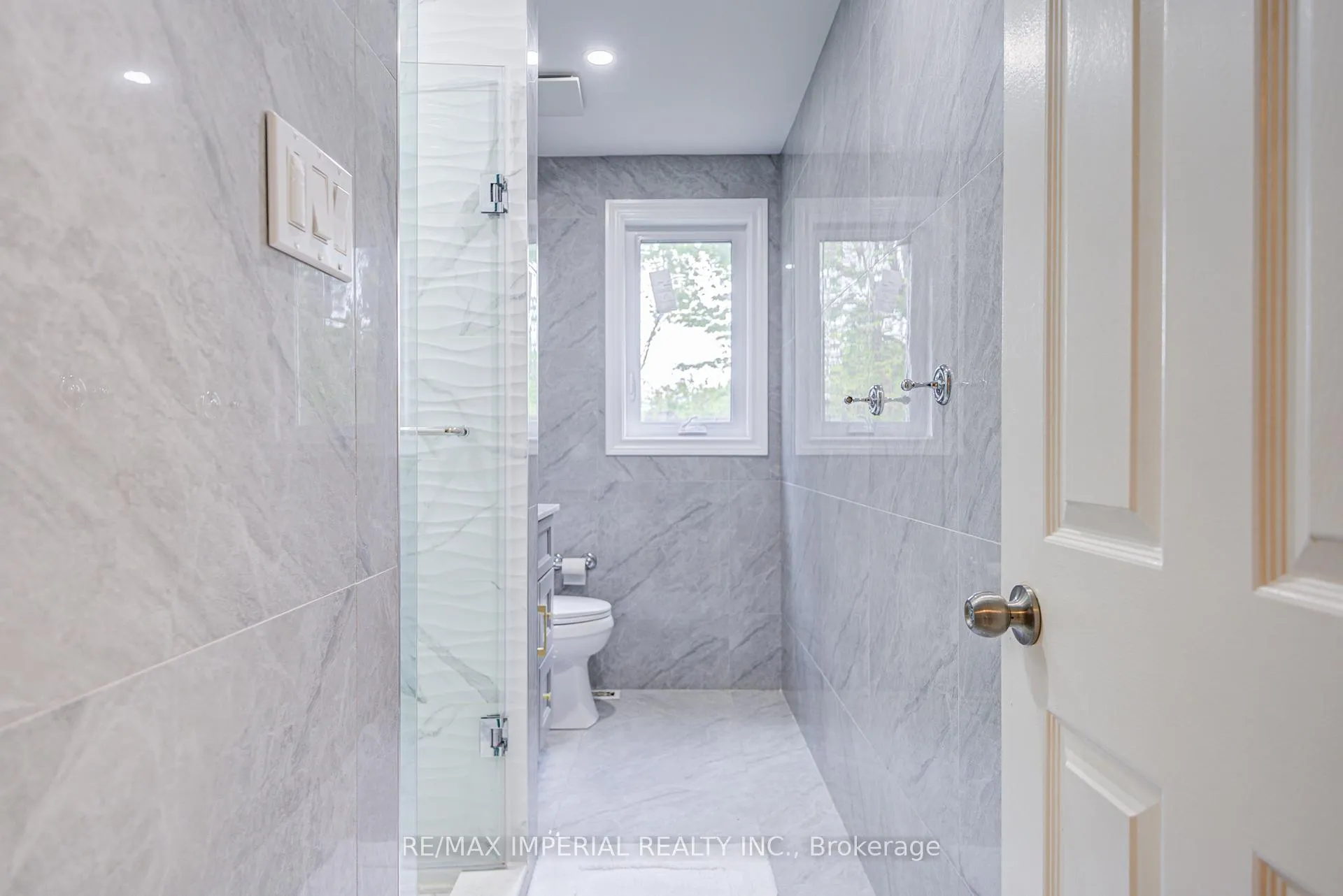 Photo 9 of Unit B-1, 36 Marlena Drive, Scarborough, West Hill — HOMEH