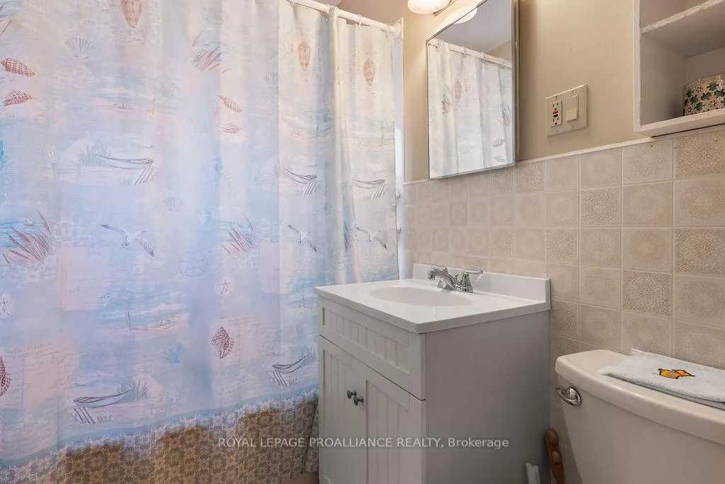 Photo 16 of 19 Orchard Drive, Belleville, Belleville Ward — HOMEH