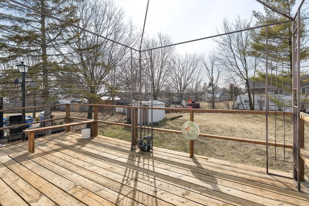 Photo 29 of 19 Orchard Drive, Belleville, Belleville Ward — HOMEH