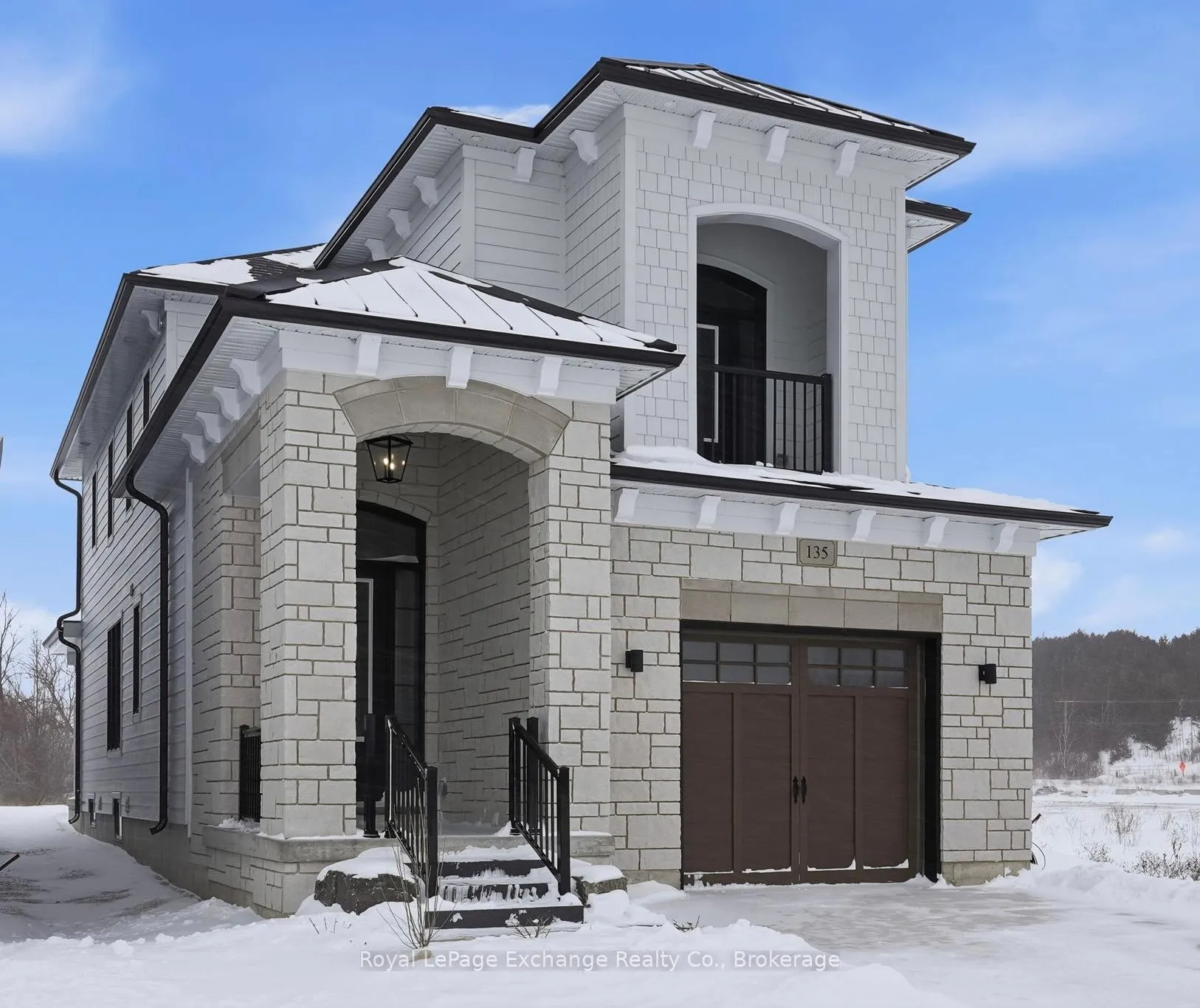 Front of 135 Inverness Street N