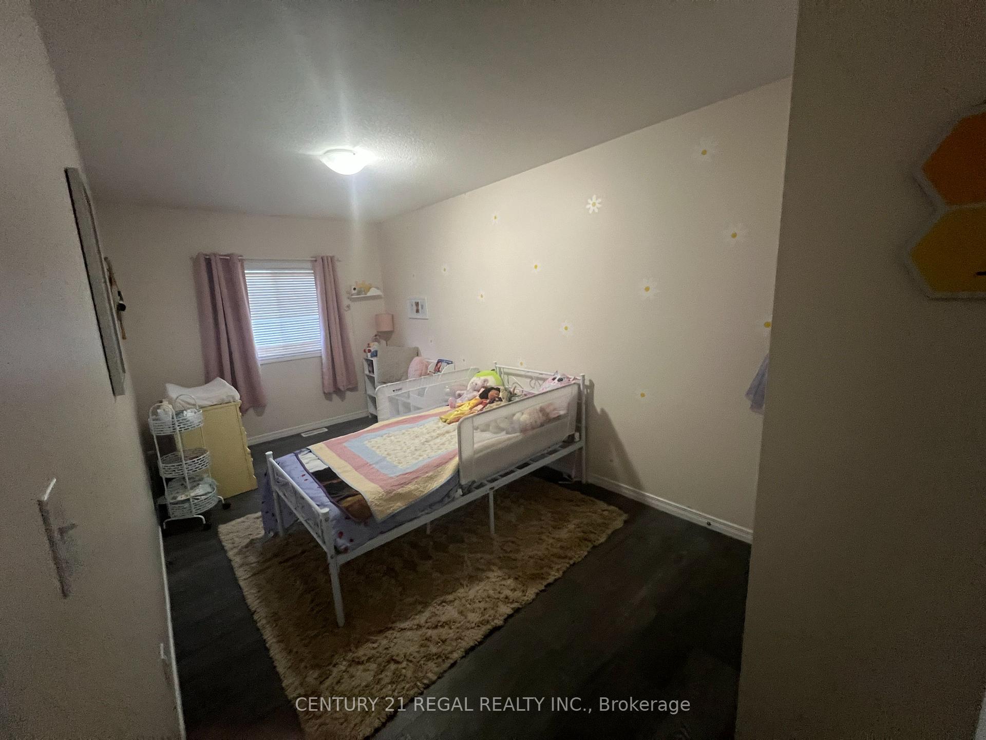 Photo 6 of 164 Maitland Street, Kitchener — HOMEH