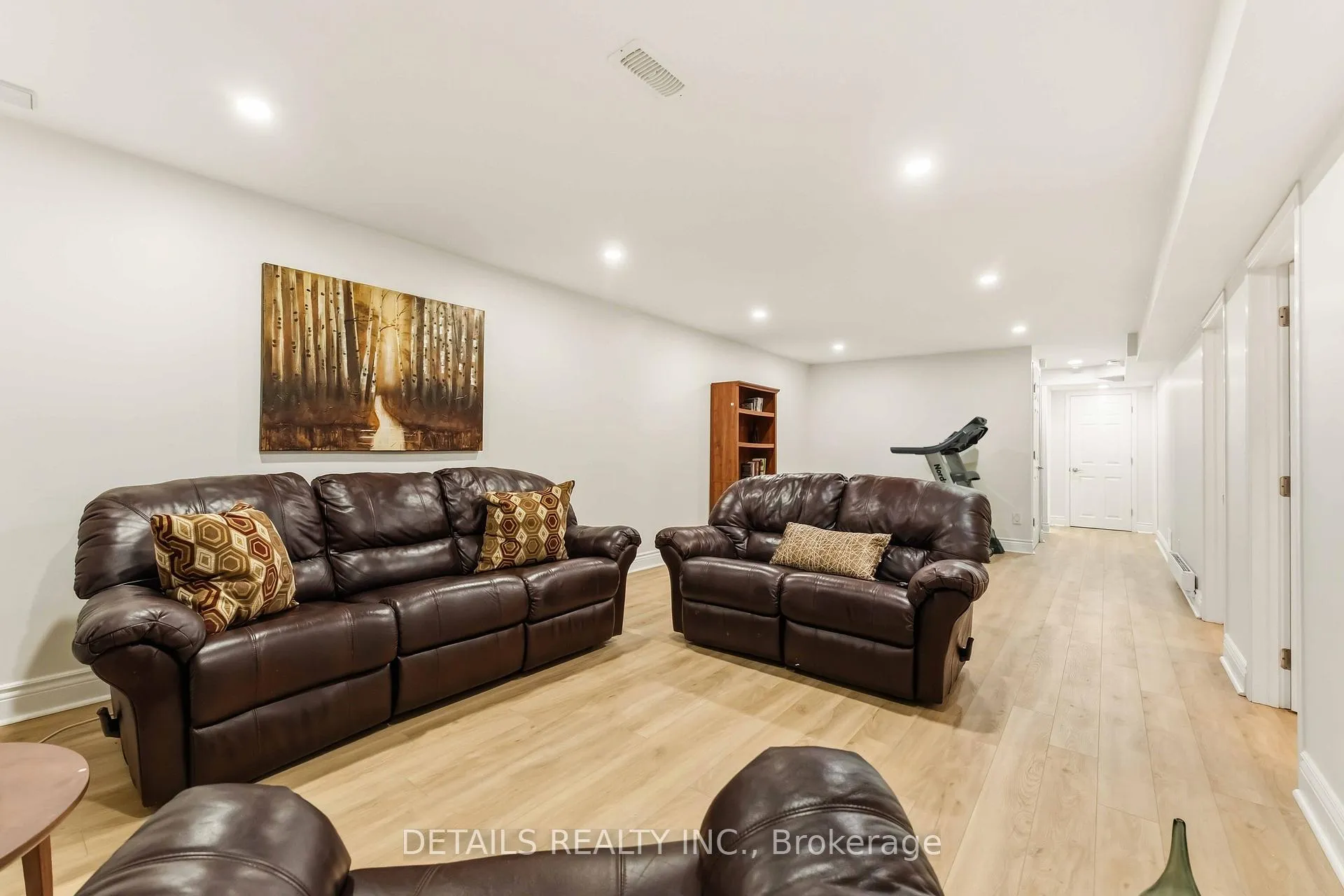 Photo 40 of 4124 Wolfe Point Way, Ottawa, Riverside South/Gloucester Glen — HOMEH