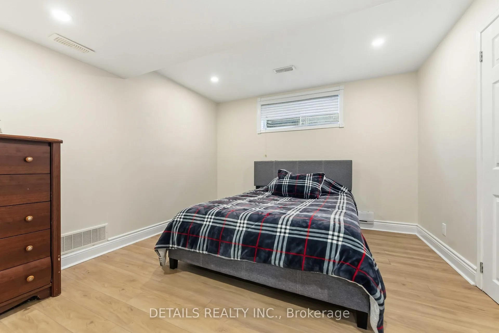 Photo 41 of 4124 Wolfe Point Way, Ottawa, Riverside South/Gloucester Glen — HOMEH