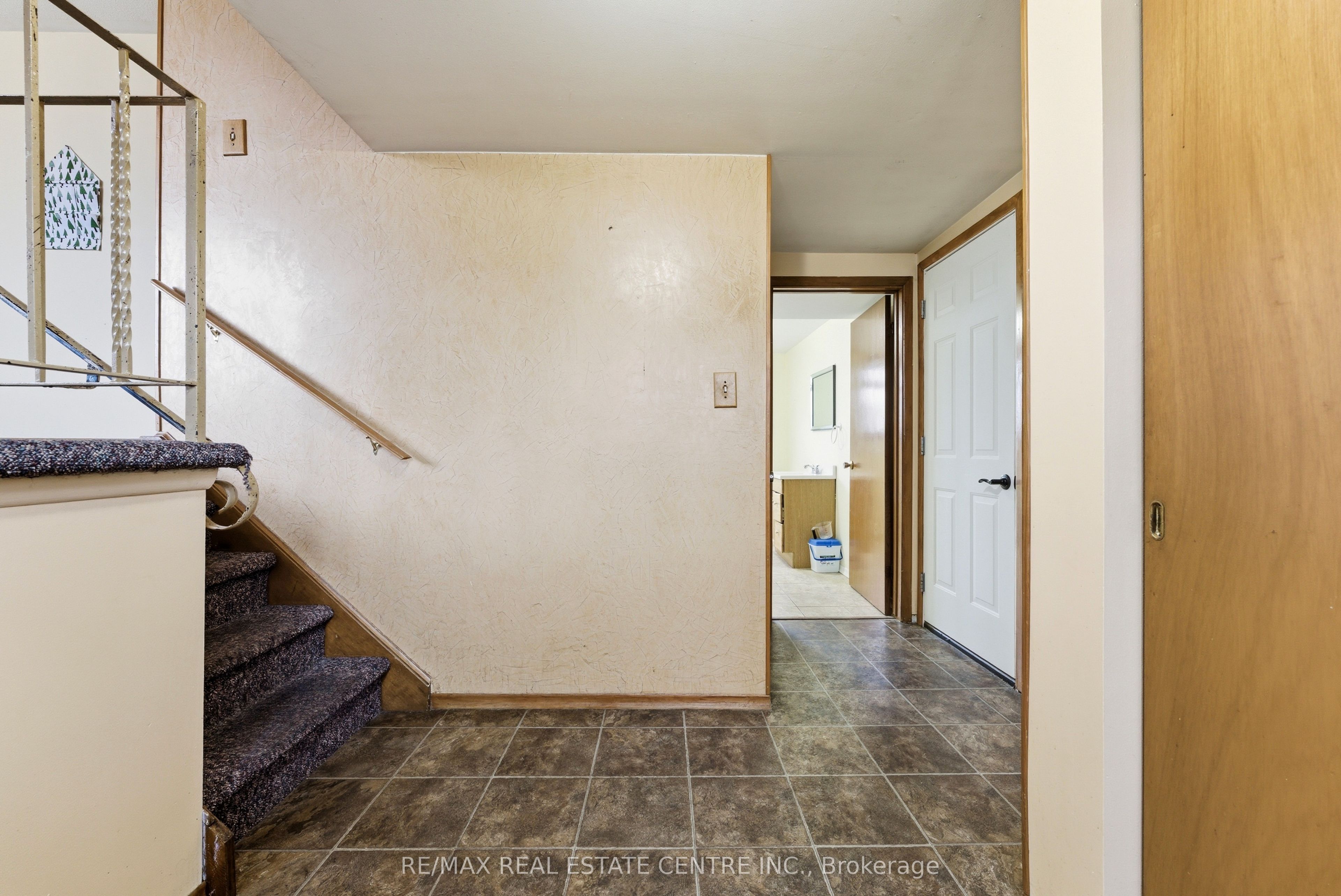 Photo 8 of 640 Bridge Street E, Belleville, Belleville Ward — HOMEH